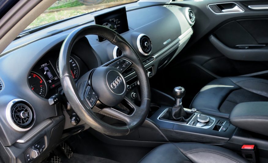 Audi a3 салон