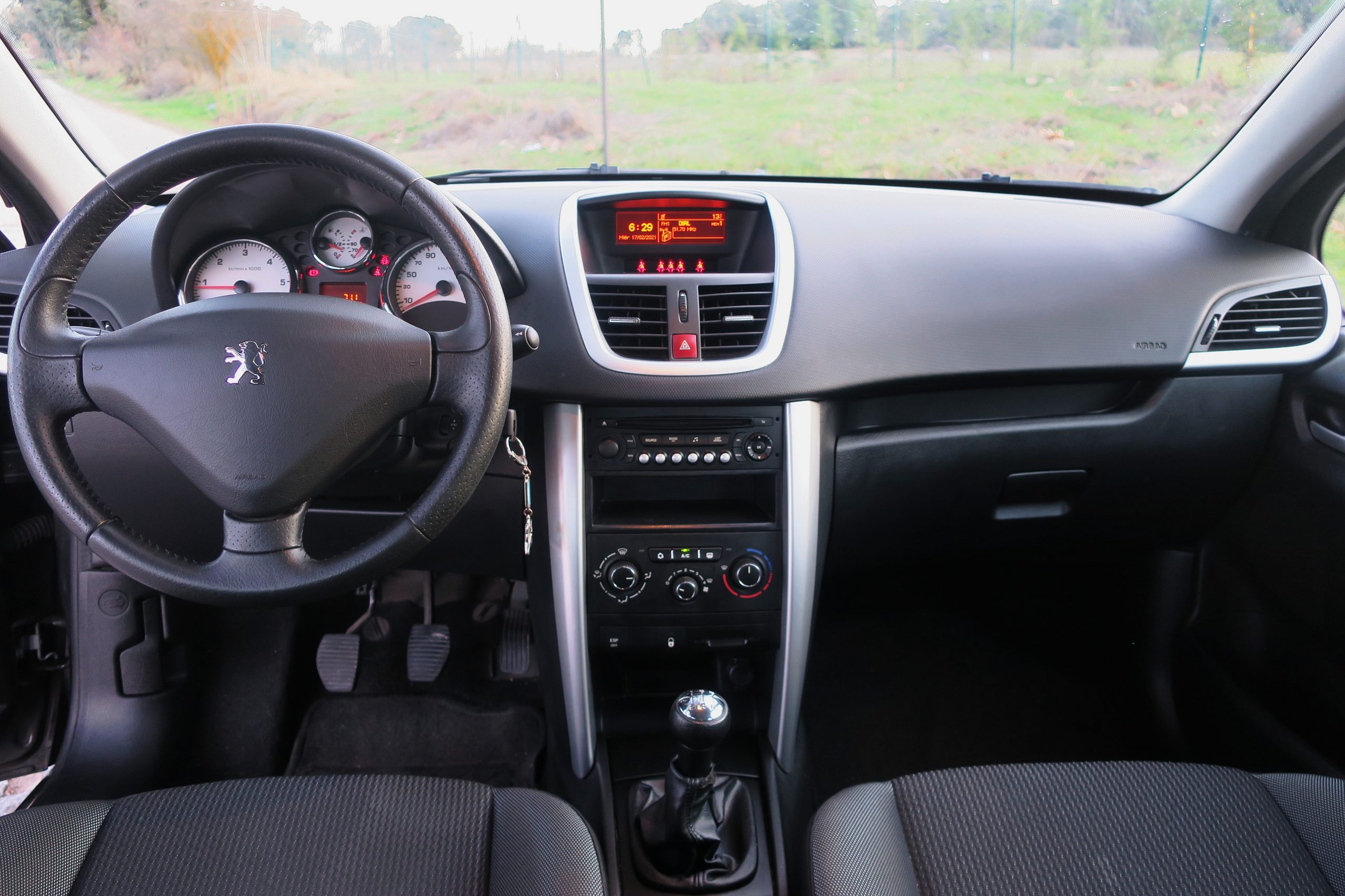 Peugeot 207 Active HDi 70cv