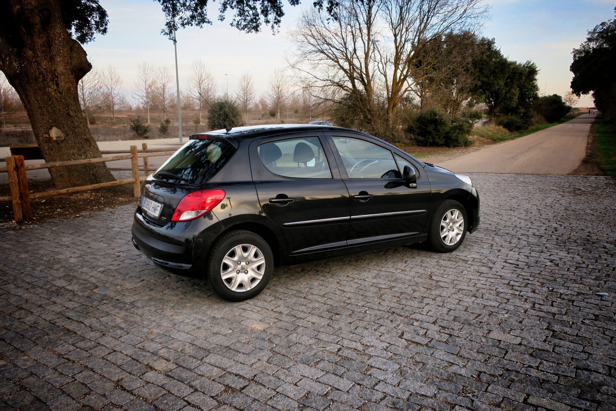 Peugeot 207 Active HDi 70cv