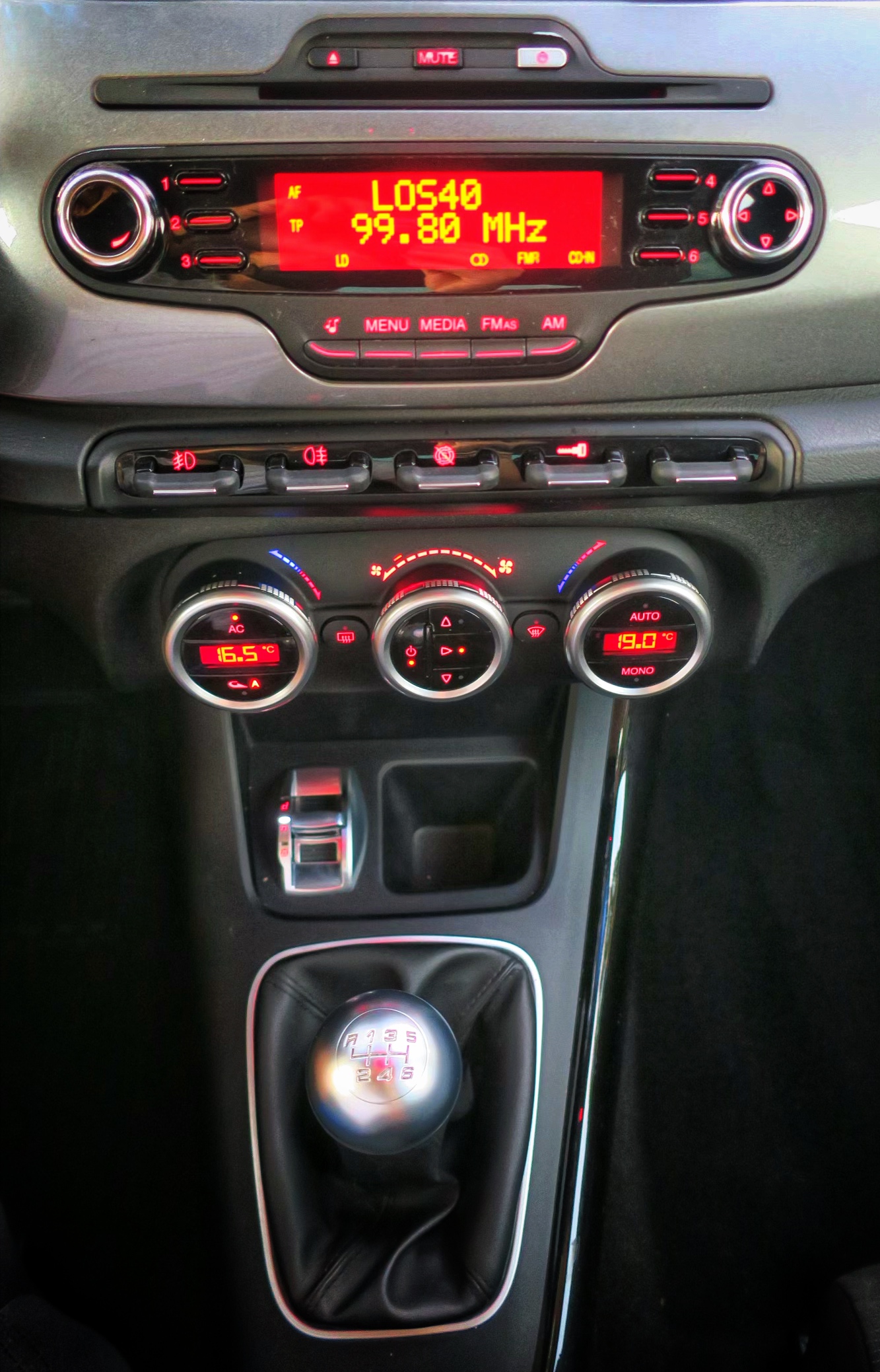 Alfa Romeo Giulietta Distinctive 1.6 JTD 105cv