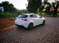 Alfa Romeo Giulietta Distinctive 1.6 JTD 105cv