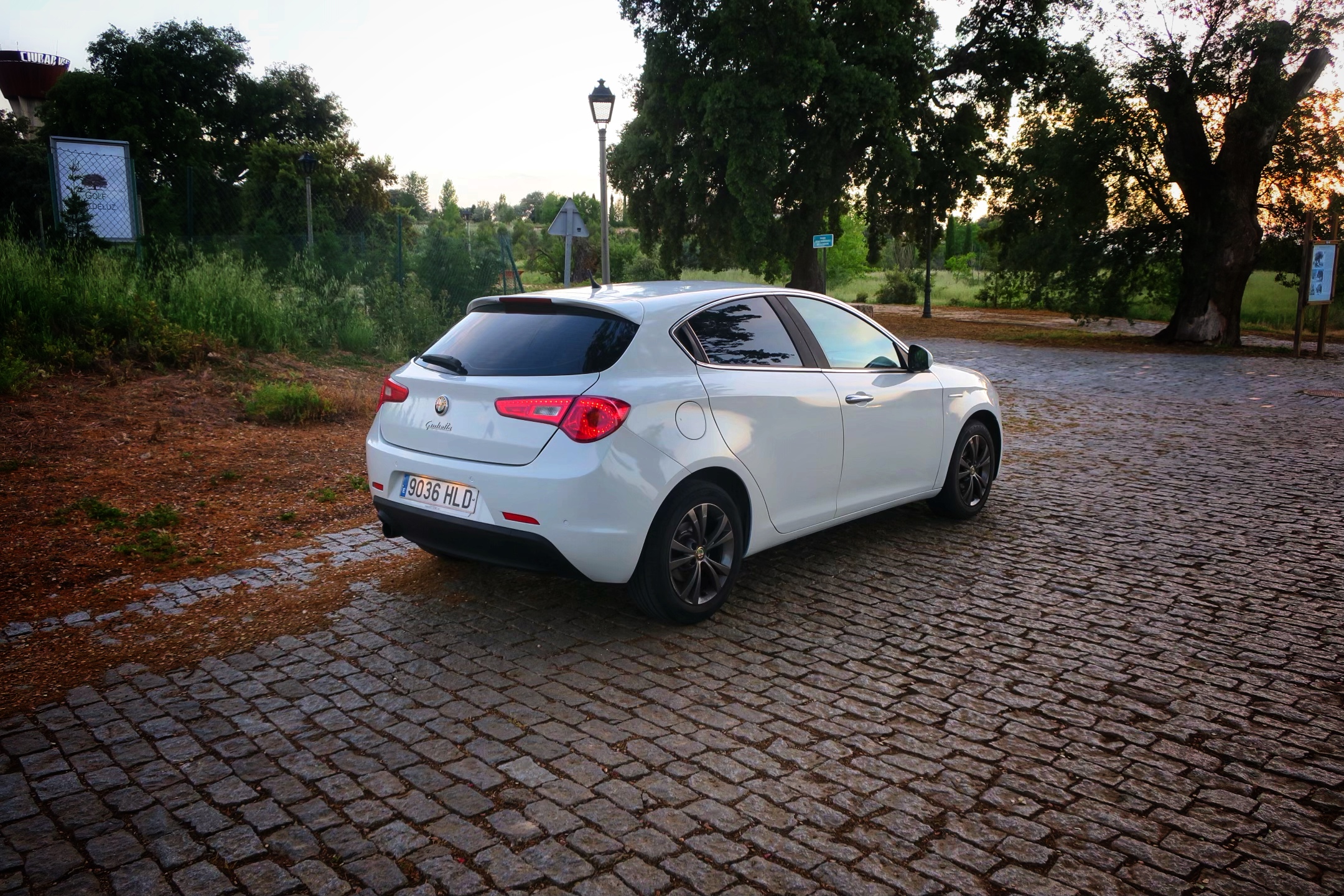 Alfa Romeo Giulietta Distinctive 1.6 JTD 105cv