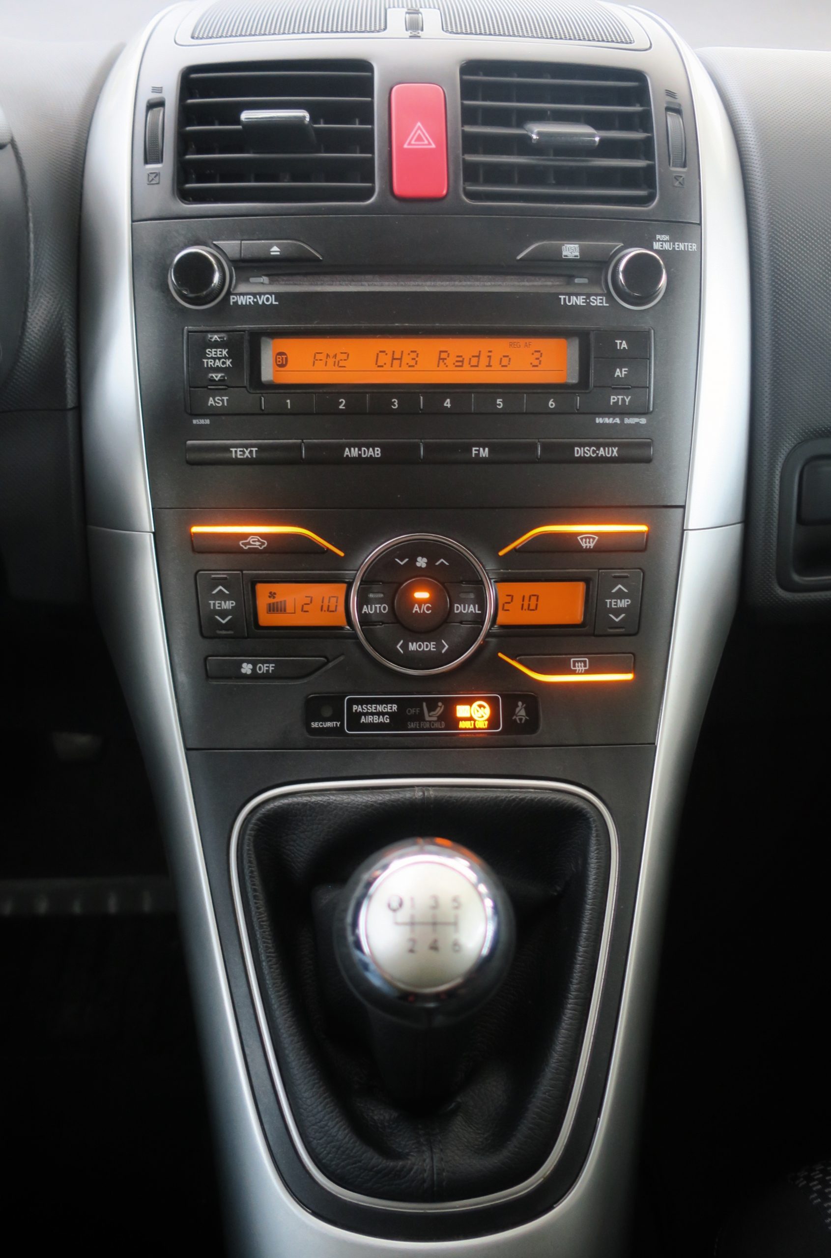 Toyota Auris Active 2.0 D4D 126cv