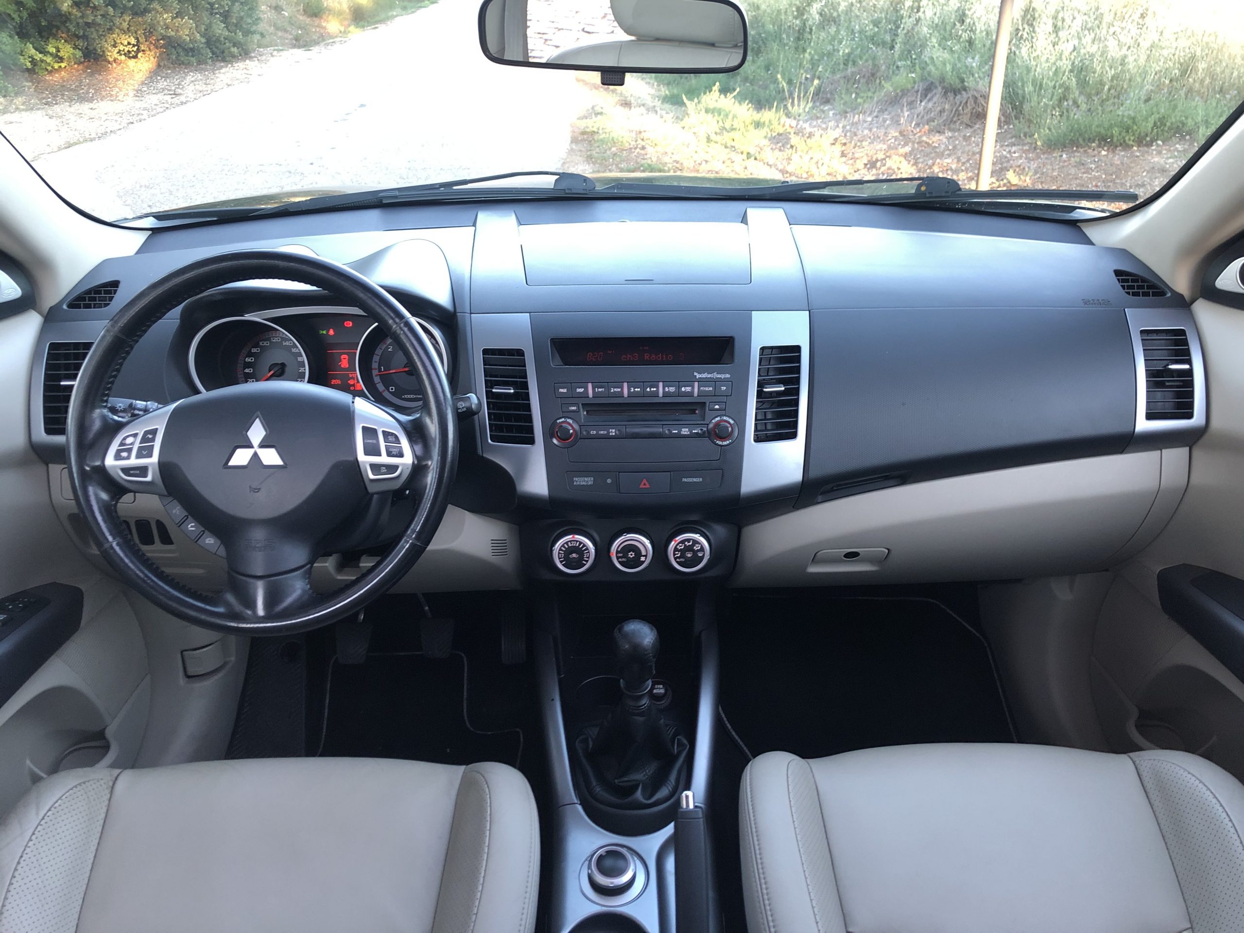 Mitsubishi Outlander Kaiteki 2.0d 140cv 4×4