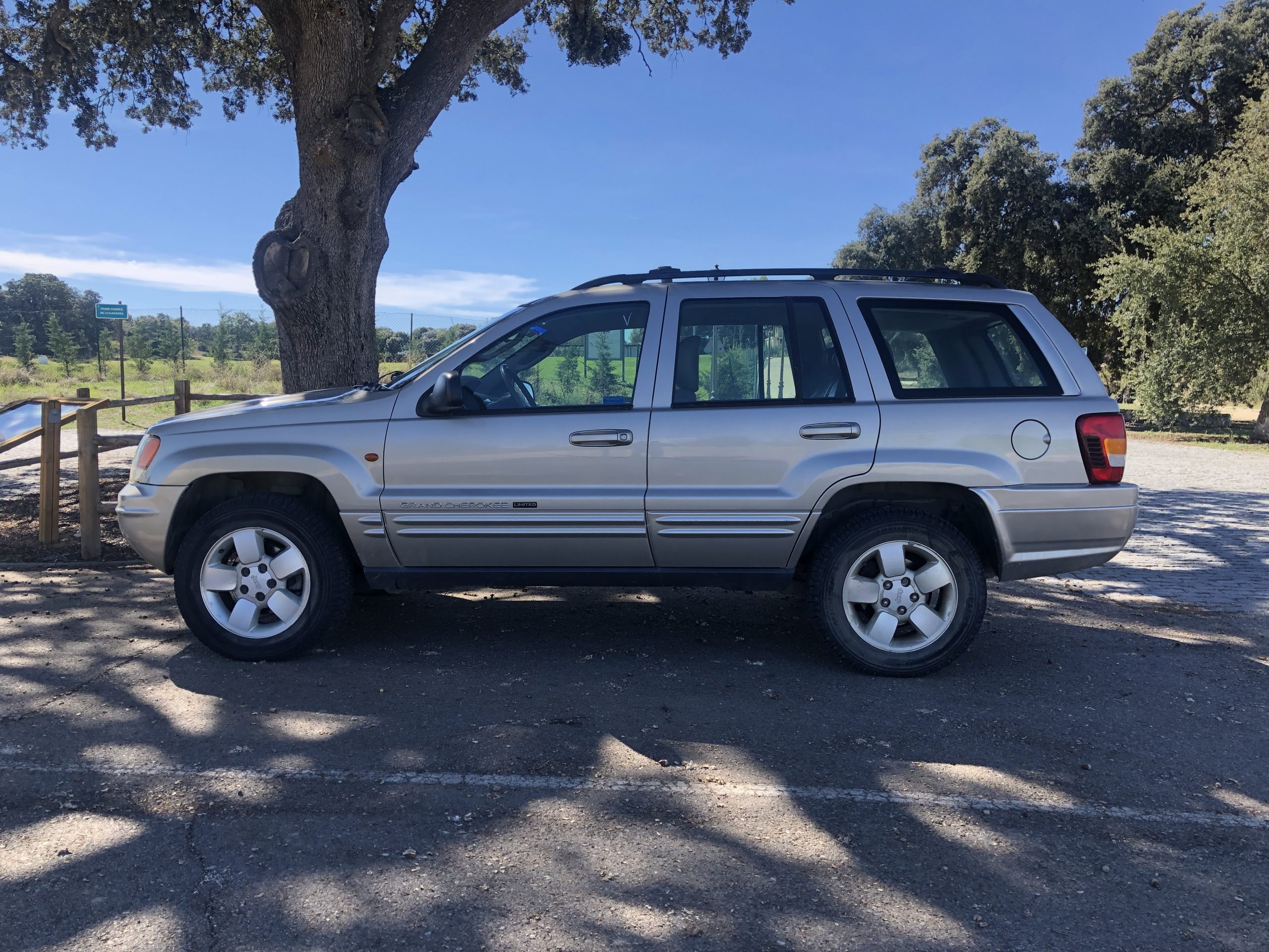 VENDIDO: Jeep Grand Cherokee Limited 2.7CRD 163cv