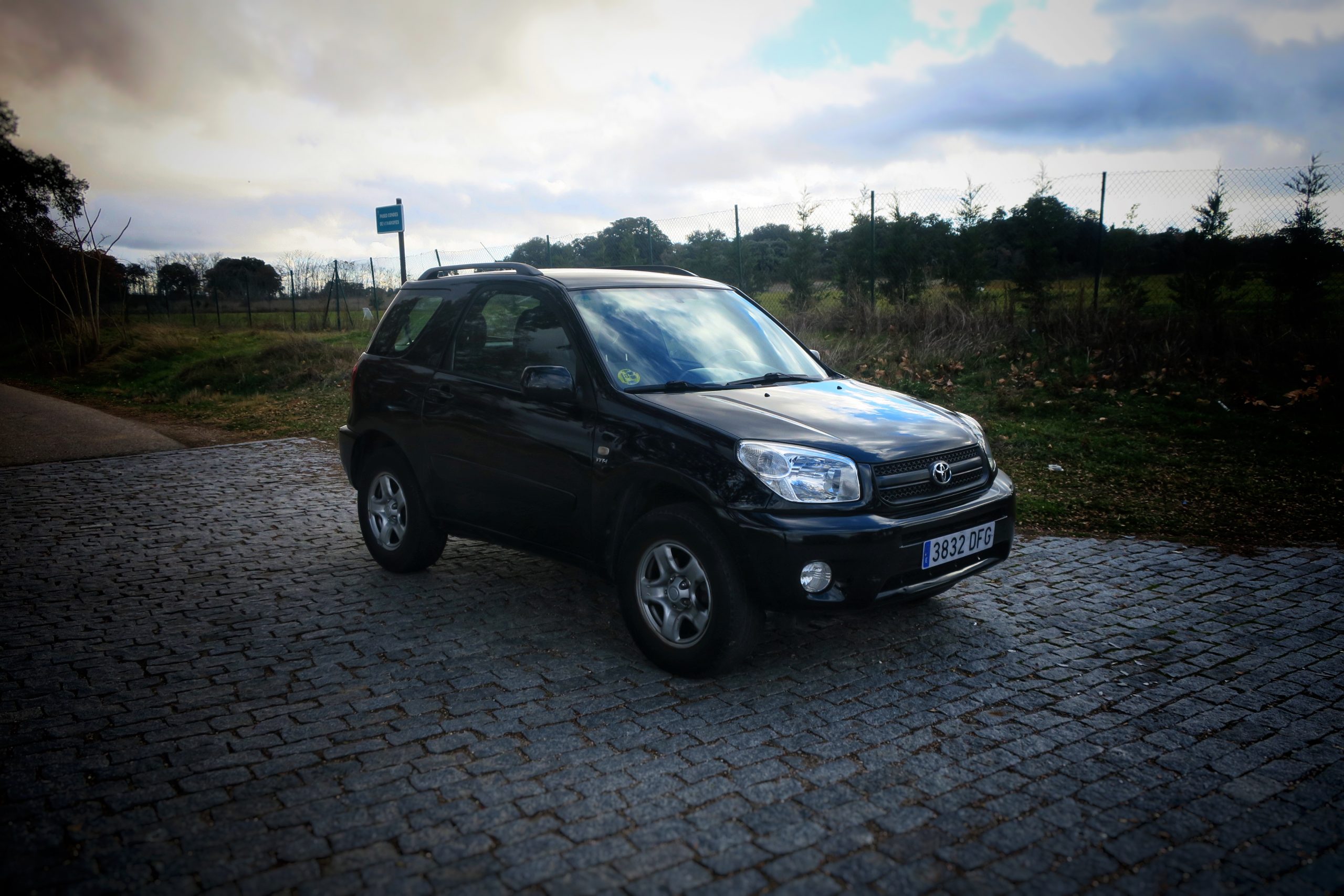 VENDIDO: Toyota Rav4 Luna 1.8 125cv 4×2
