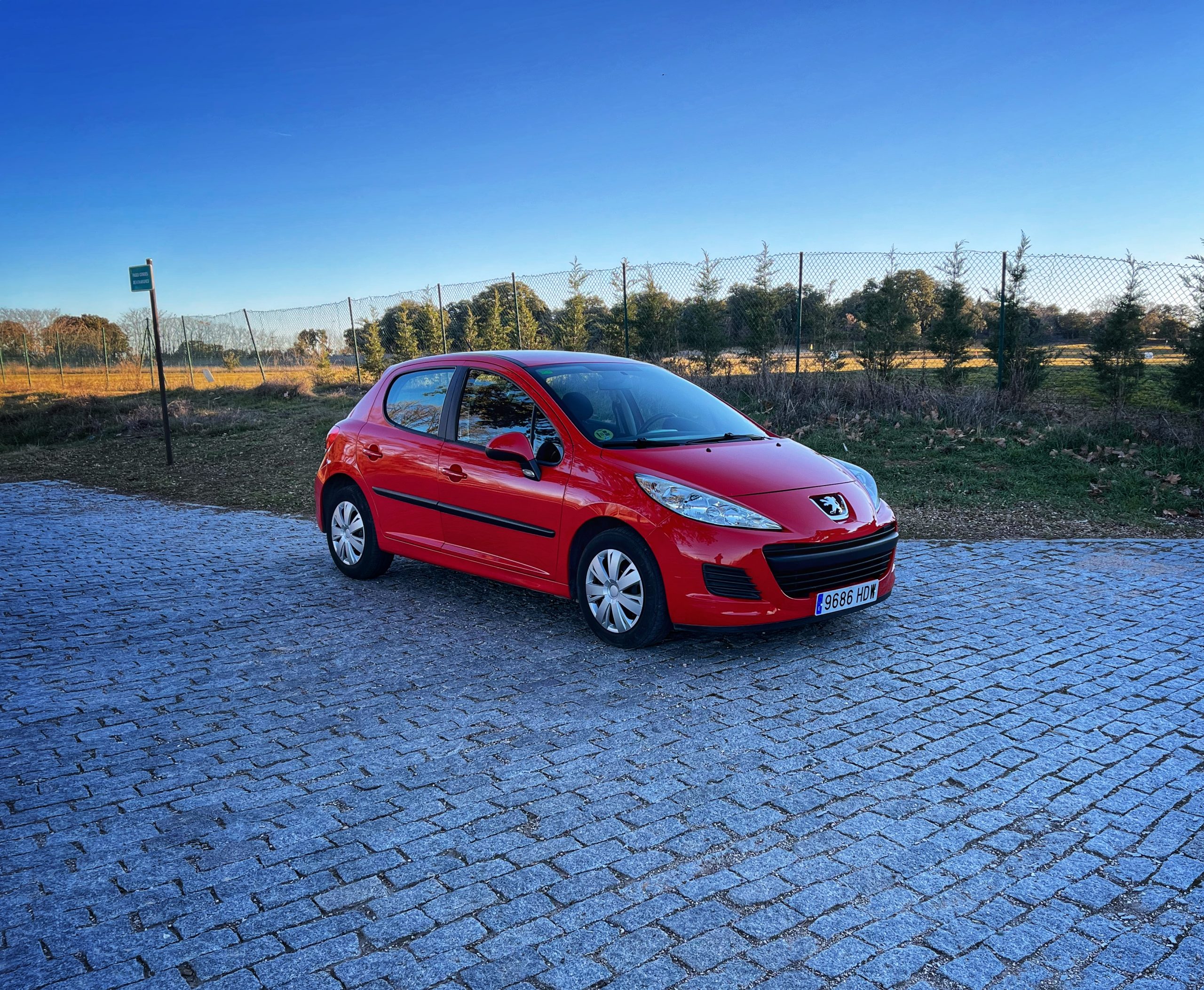 Peugeot 207 Confort HDI 70cv