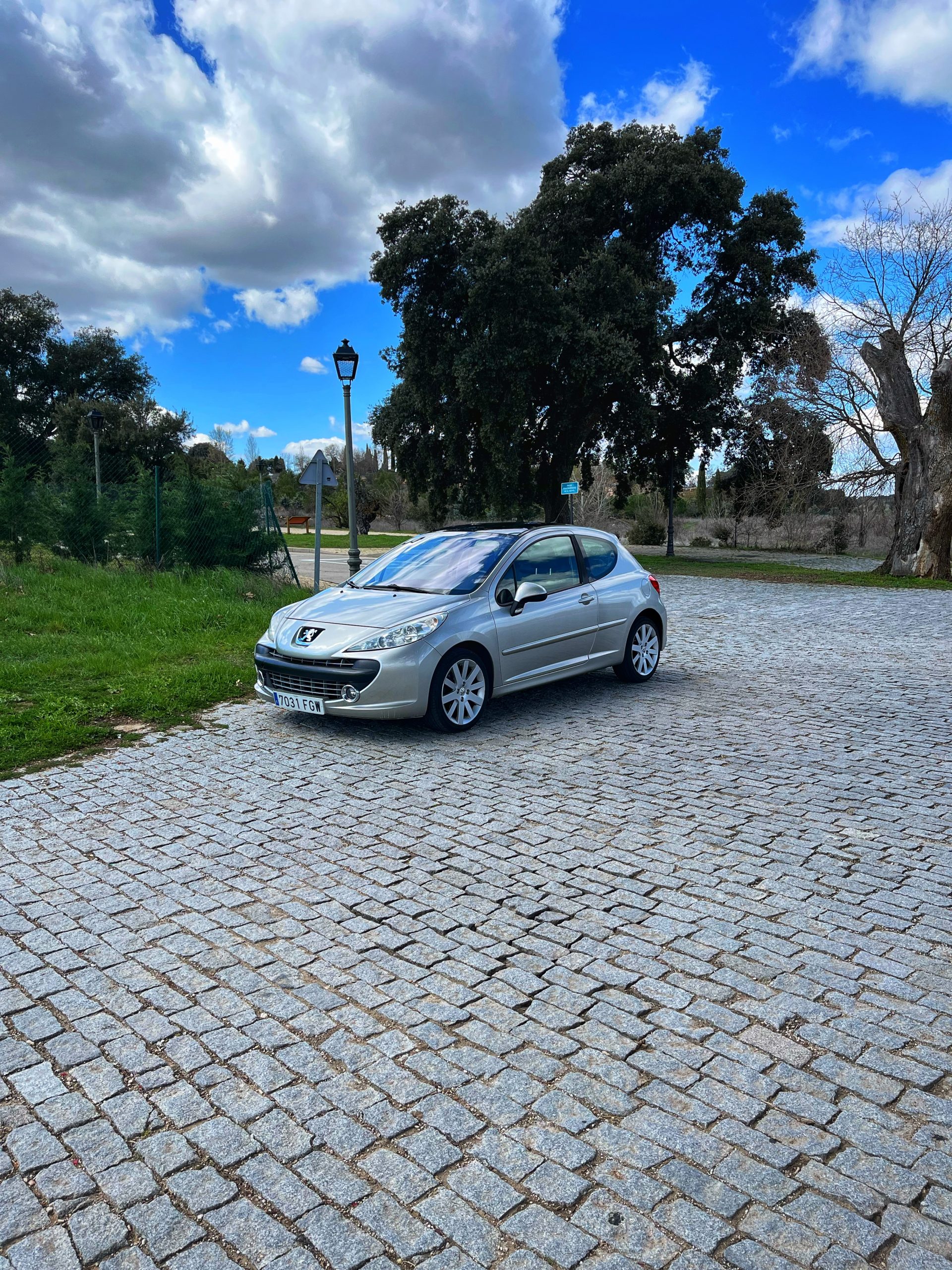 Peugeot 207 GT HDI 110cv