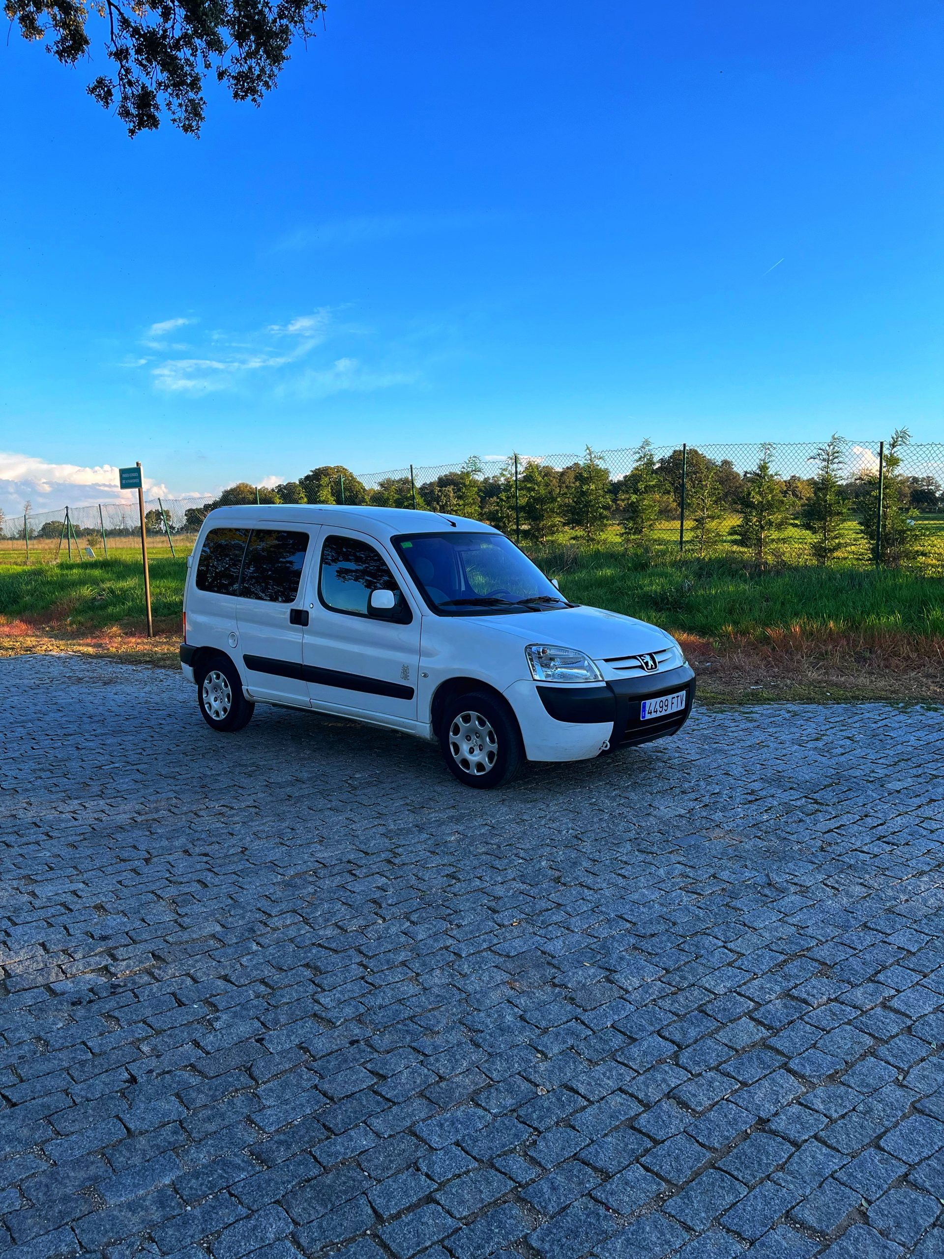 Peugeot Partner Totem 1.6 HDI 75cv