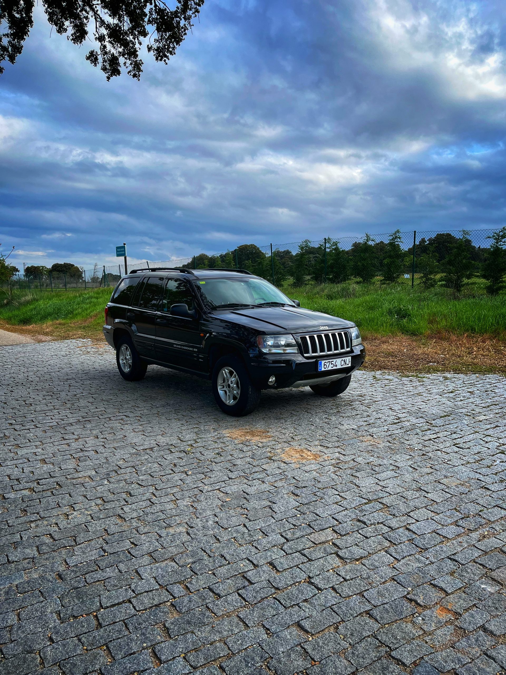 VENDIDO: Jeep Grand Cherokee Laredo 2.7CRD 163cv