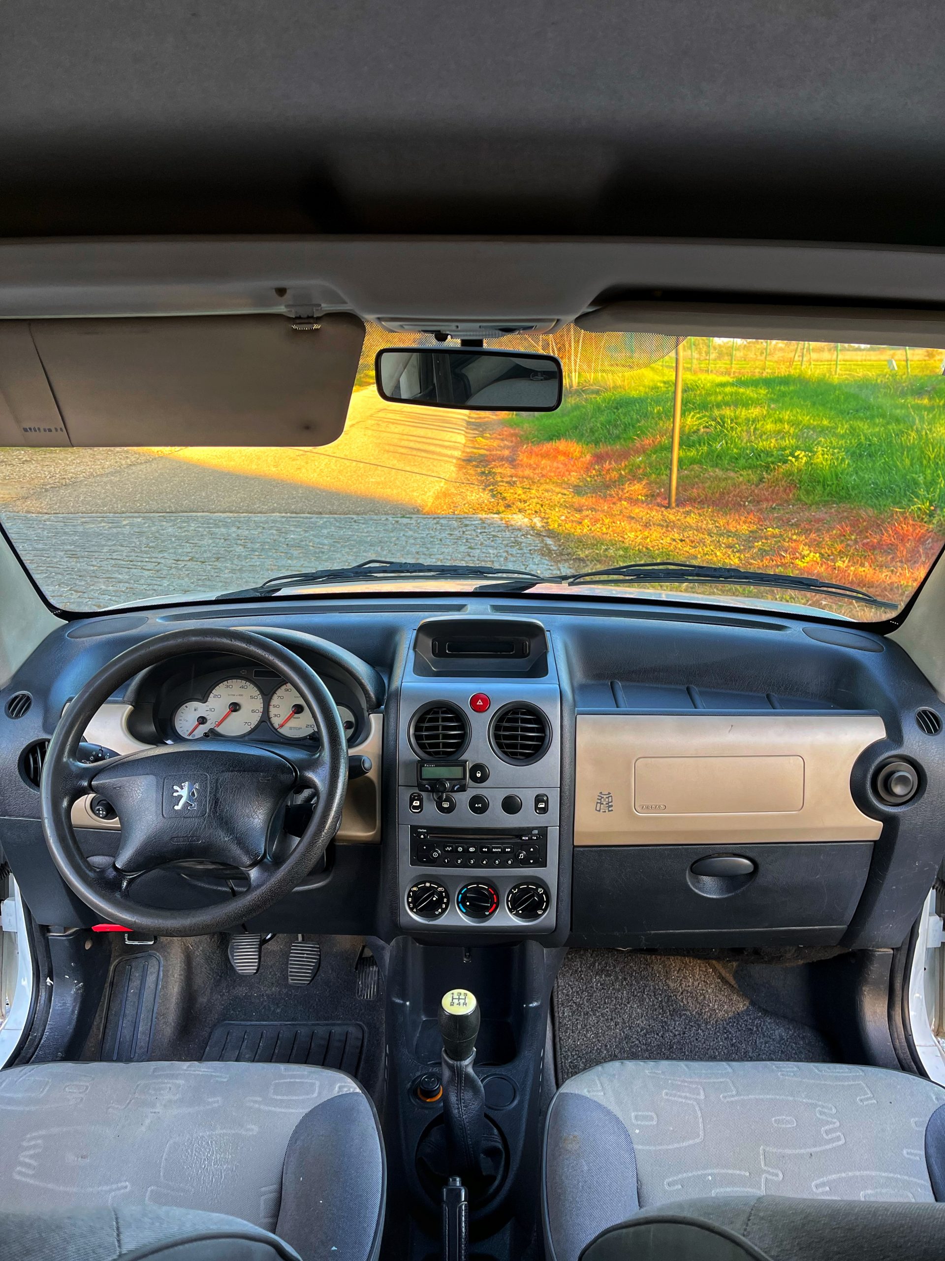 Peugeot Partner Totem 1.6 HDI 75cv