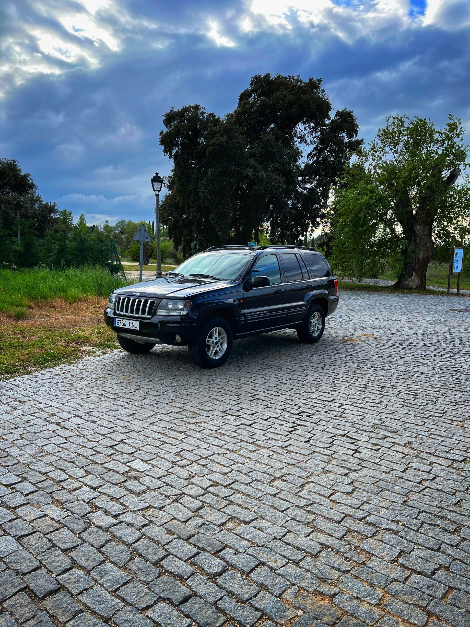 VENDIDO: Jeep Grand Cherokee Laredo 2.7CRD 163cv
