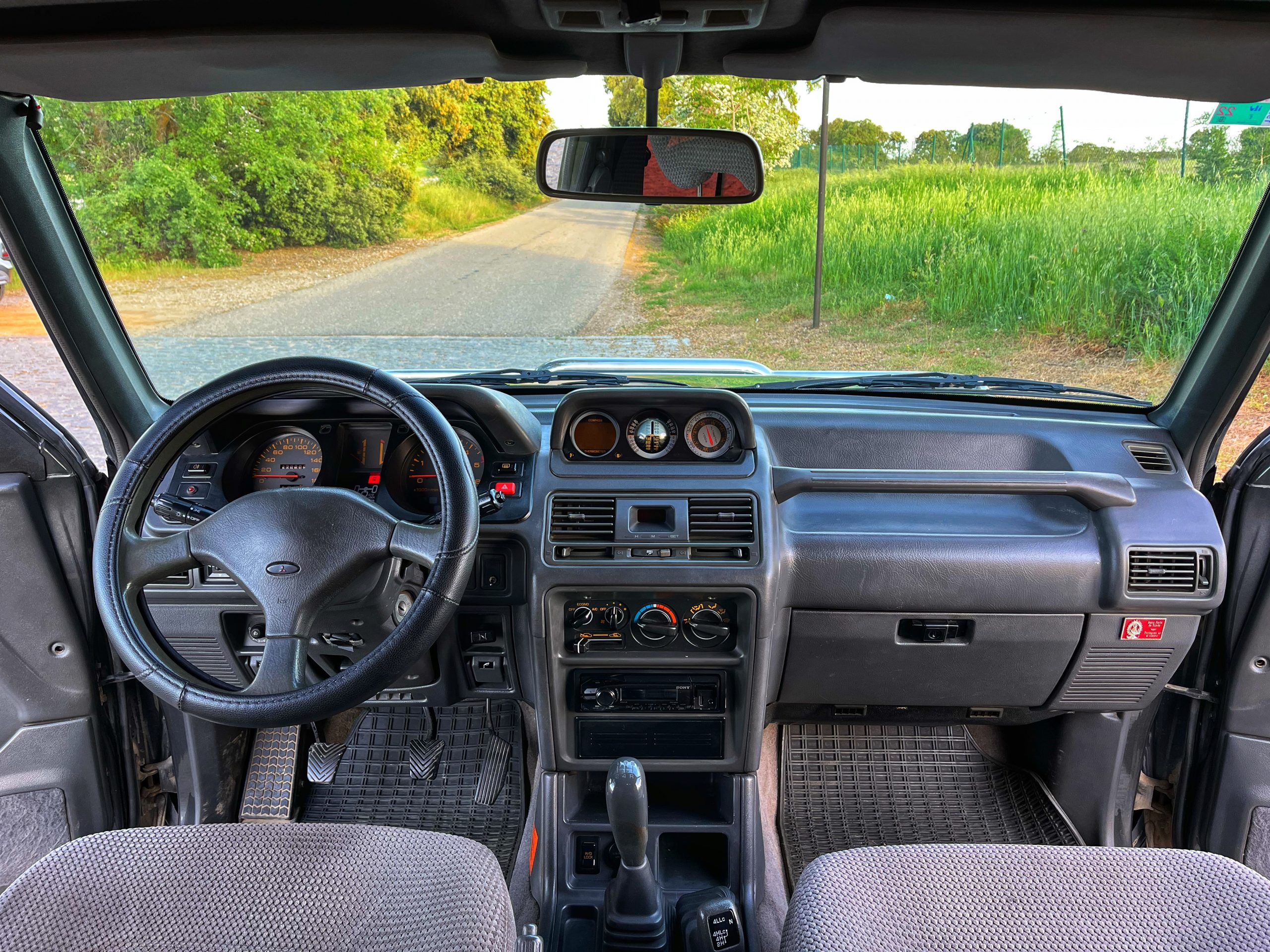 RESERVADO: Mitsubishi Montero GLS 2.5 TD 100cv