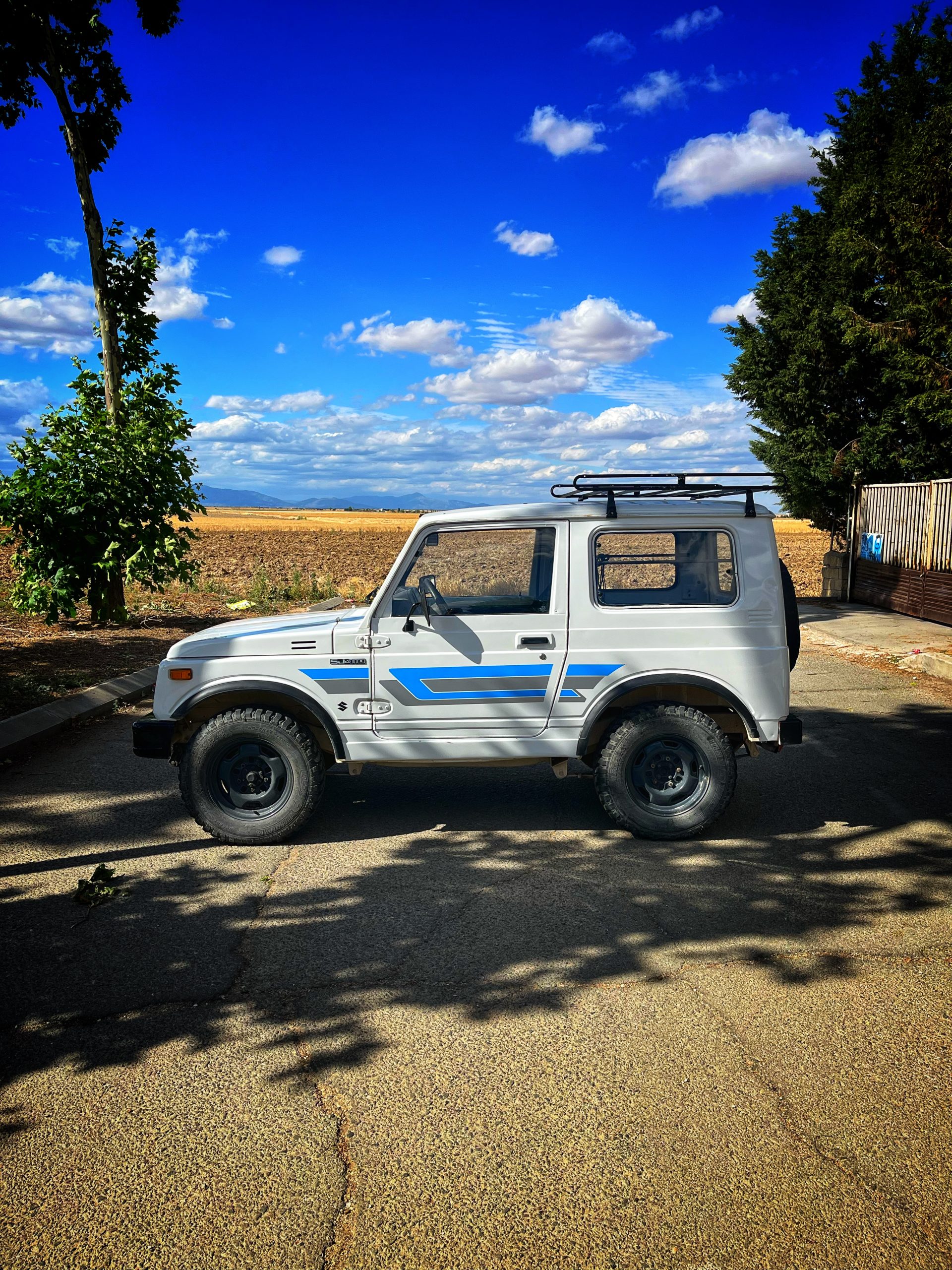 VENDIDO: Suzuki Santana Samurai SJ410