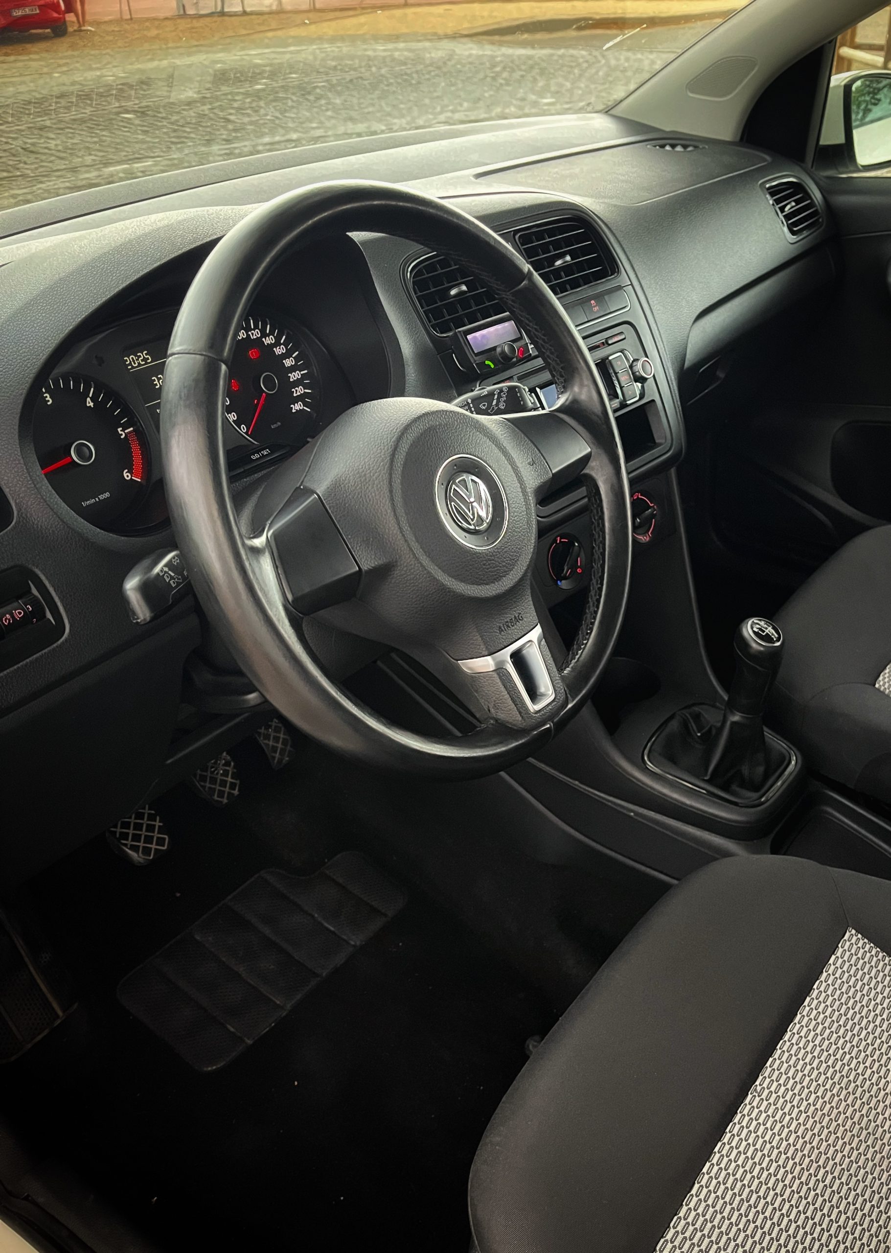 Volkswagen Polo Advance 1.2 TDI 75cv