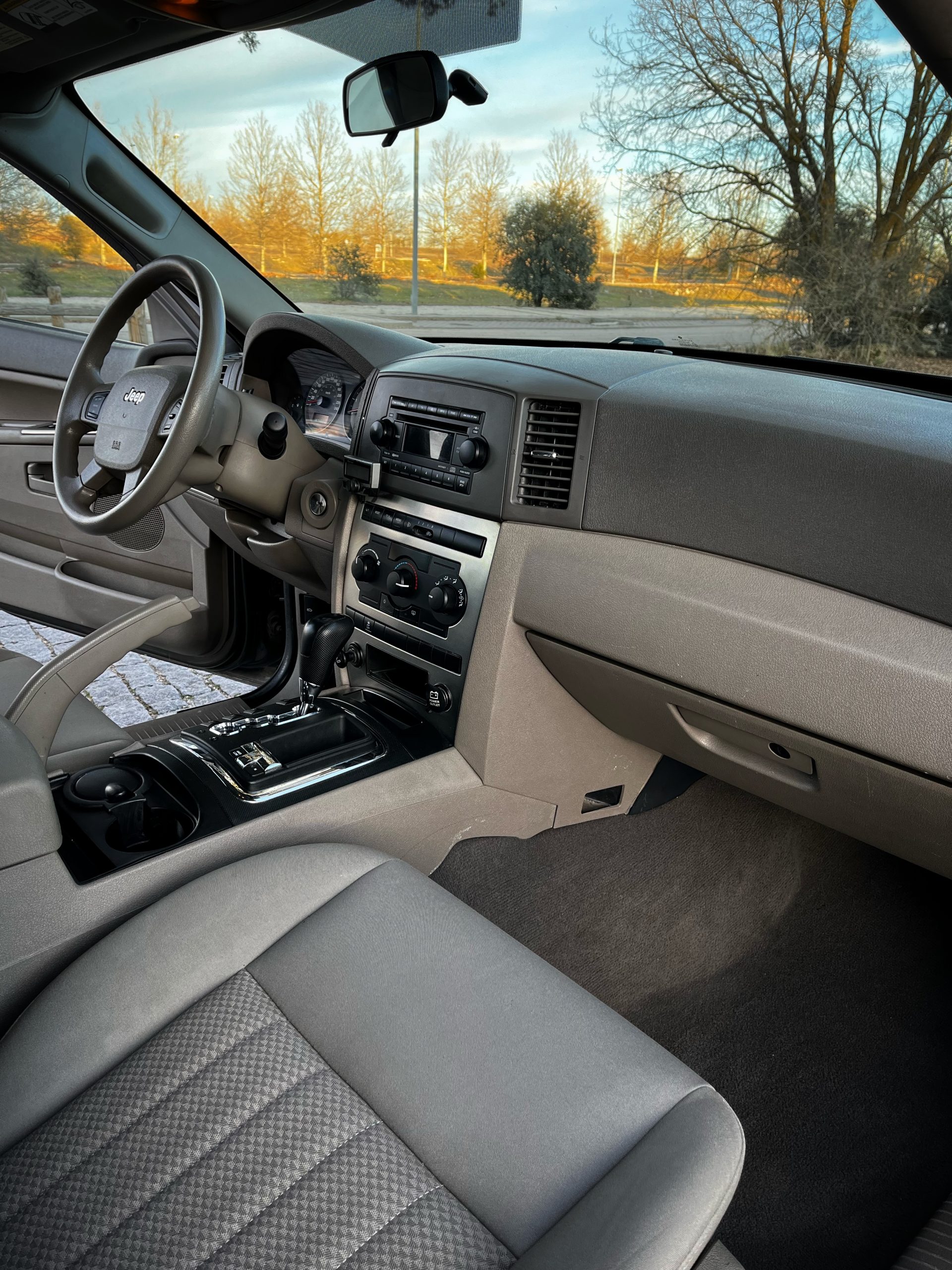 Jeep Grand Cherokee Laredo 3.0CRD 218cv