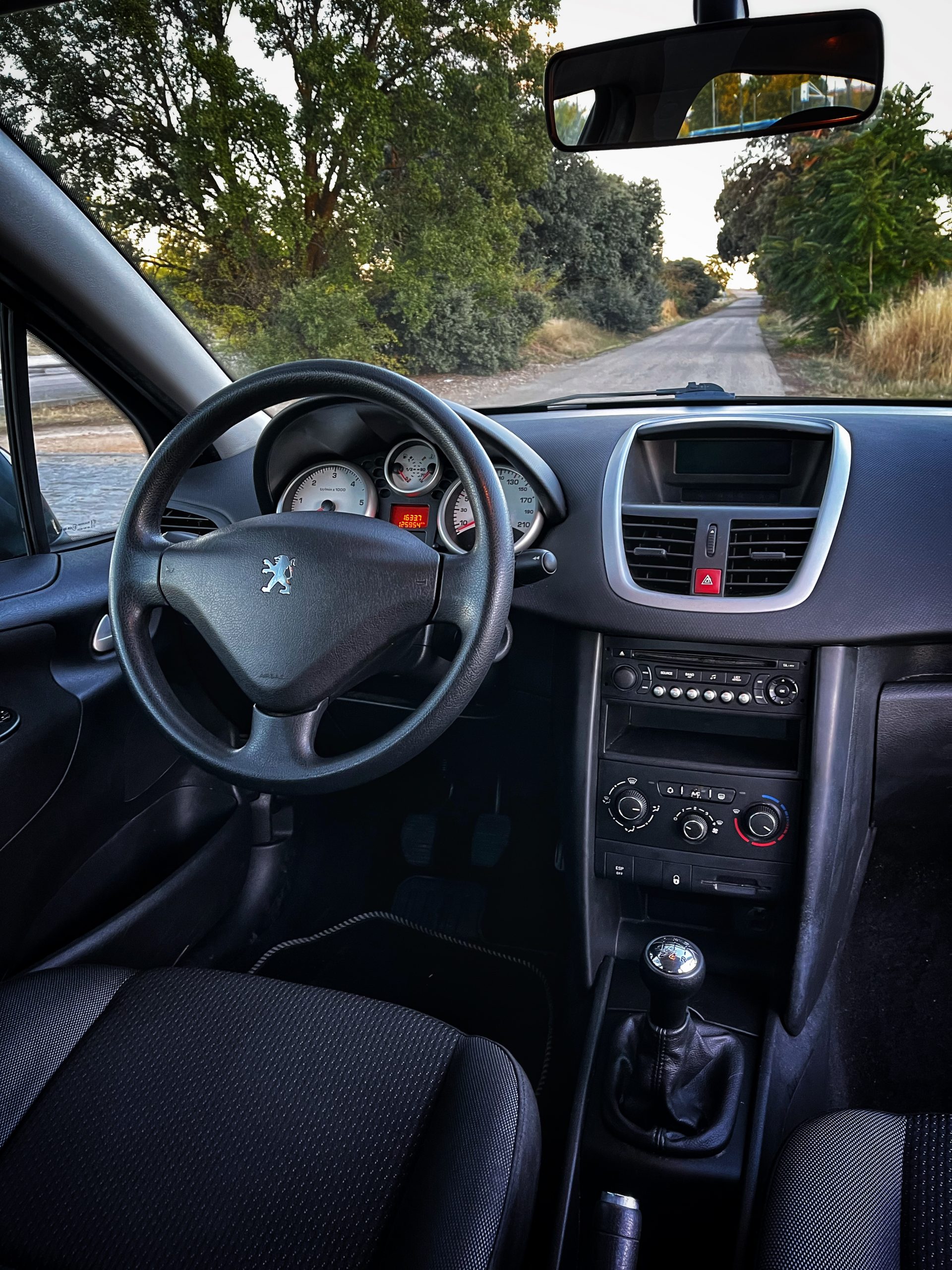 Peugeot 207 Confort 1.4 HDI 70cv