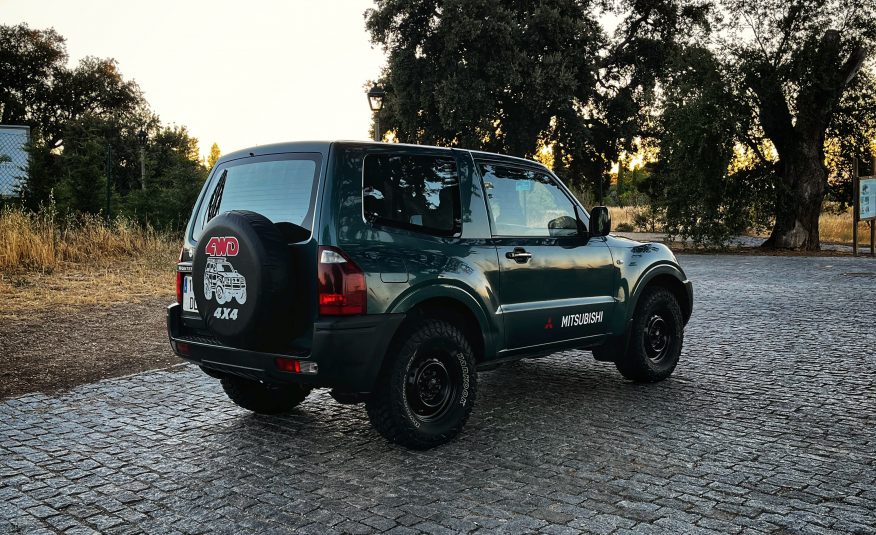 VENDIDO: Mitsubishi Montero Sahel 2.5 TDI 116cv