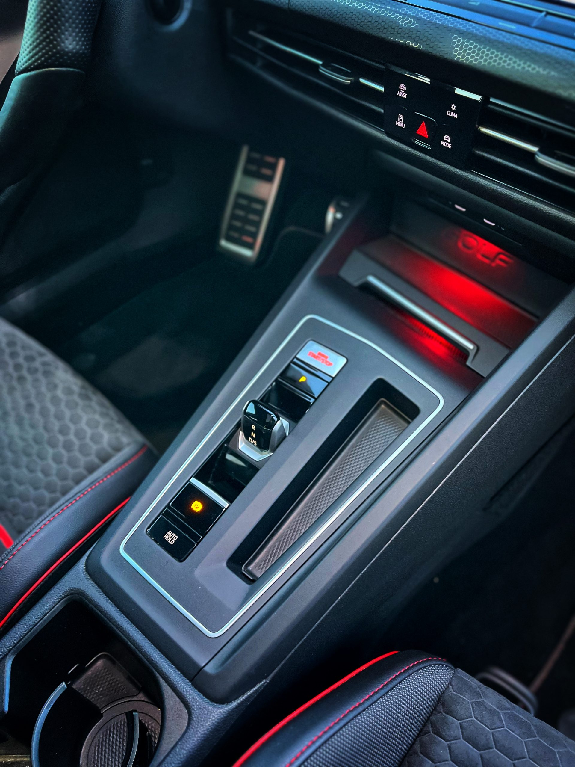 VENDIDO – Volswagen Golf GTI Clubstport 2.0 TSI 300cv DSG 7 Vel.