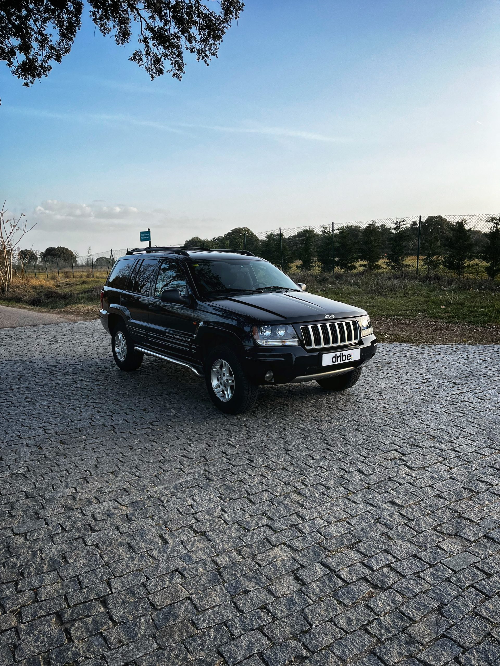 VENDIDO – Jeep Grand Cherokee Silver Creek 2.7 CRD 163cv