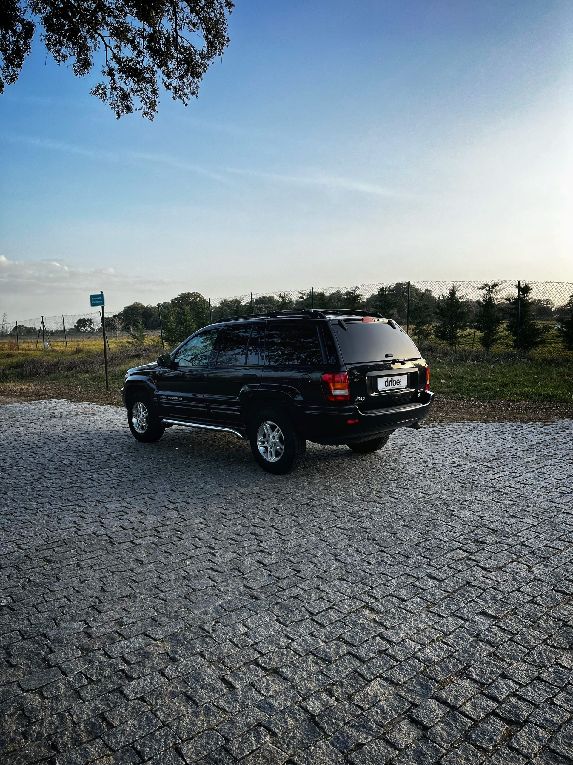 VENDIDO – Jeep Grand Cherokee Silver Creek 2.7 CRD 163cv