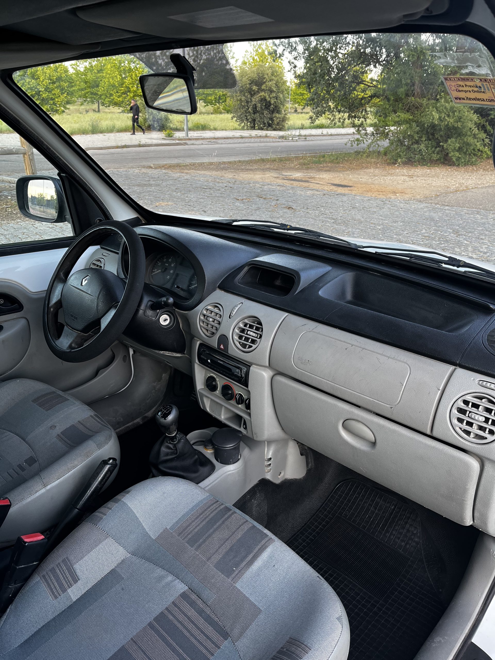 VENDIDO: Renault Kangoo Combi dCi 70cv Pack Authentique