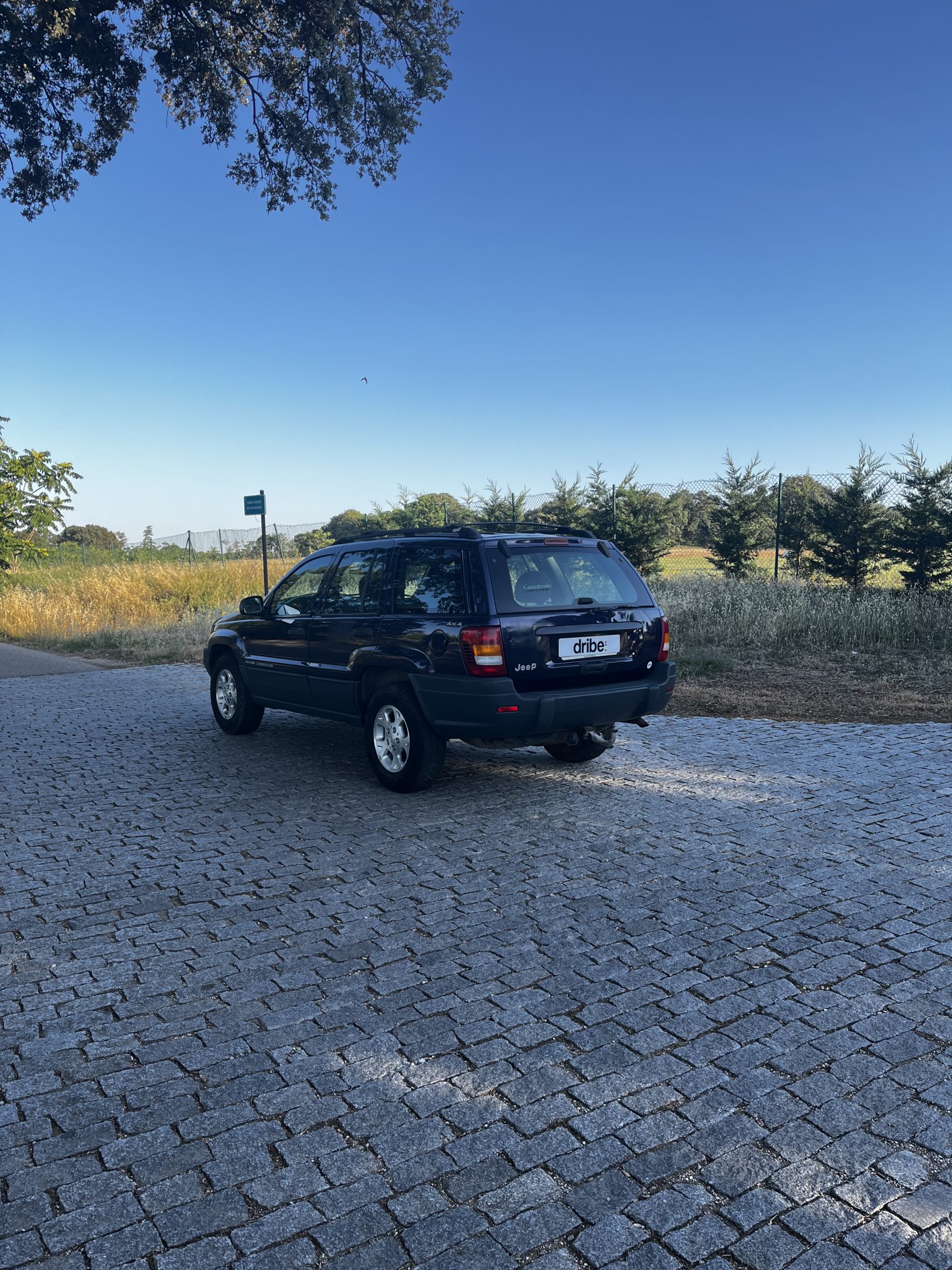 Jeep Grand Cherokee Laredo 4.0 190cv