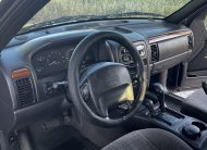 Jeep Grand Cherokee Laredo 4.0 190cv