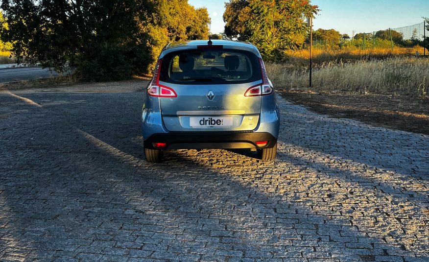 VENDIDO: Renault Scenic Dynamique dCi 110cv