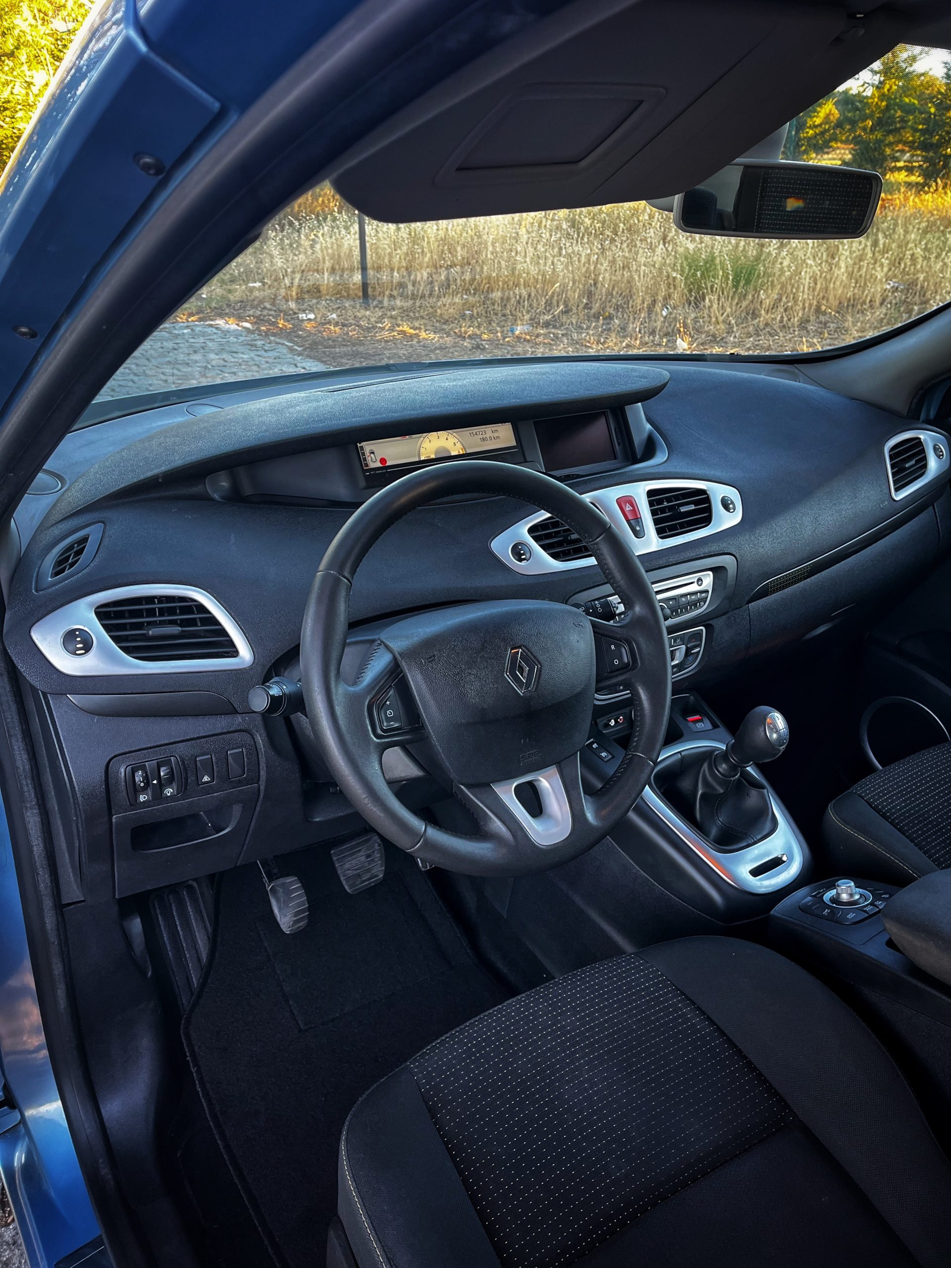 VENDIDO: Renault Scenic Dynamique dCi 110cv