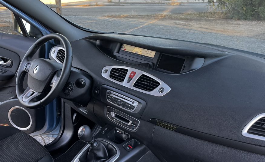 VENDIDO: Renault Scenic Dynamique dCi 110cv