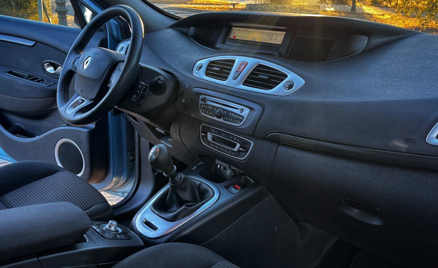 VENDIDO: Renault Scenic Dynamique dCi 110cv