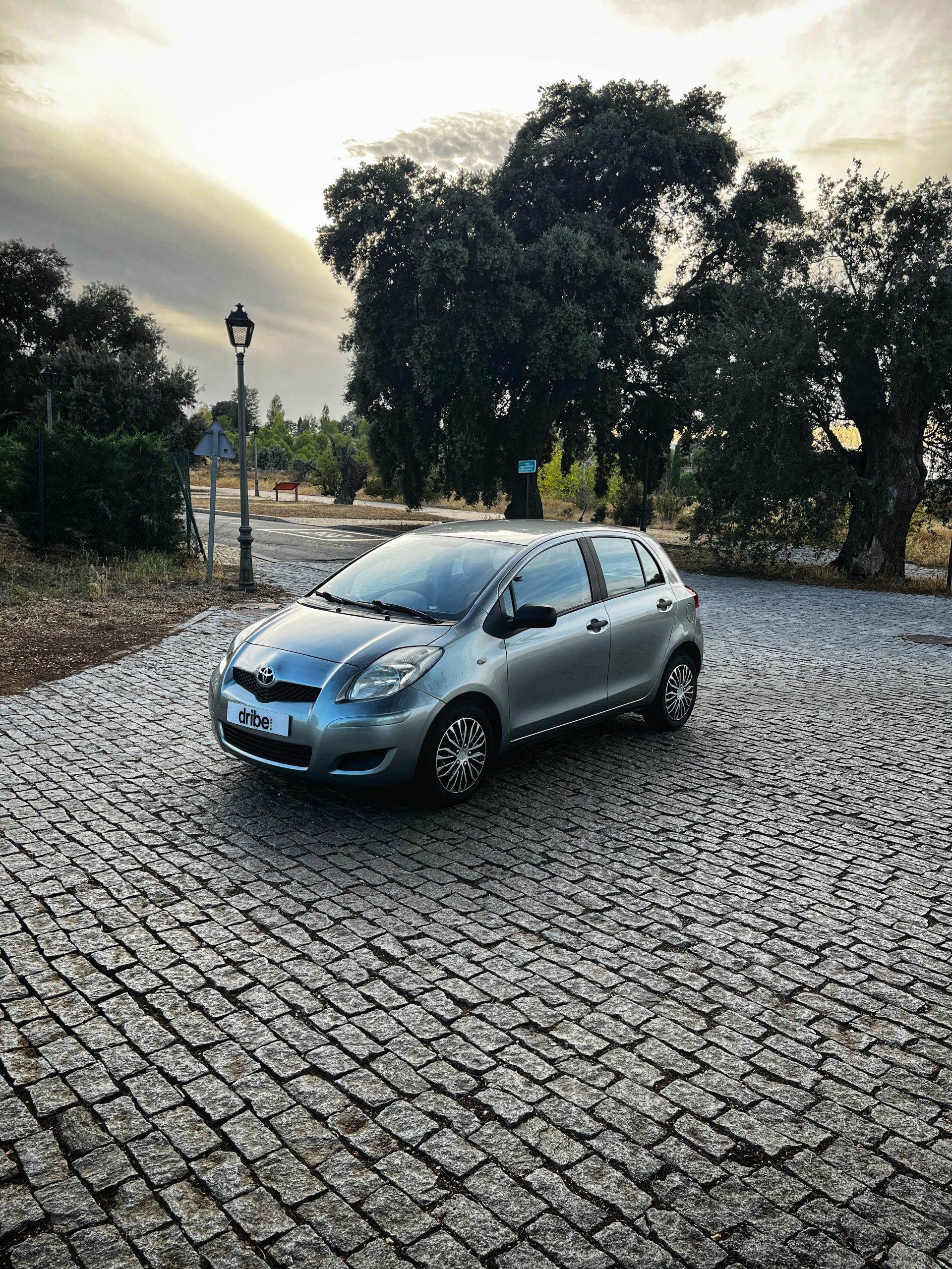 VENDIDO: Toyota Yaris Live D-4D 90cv