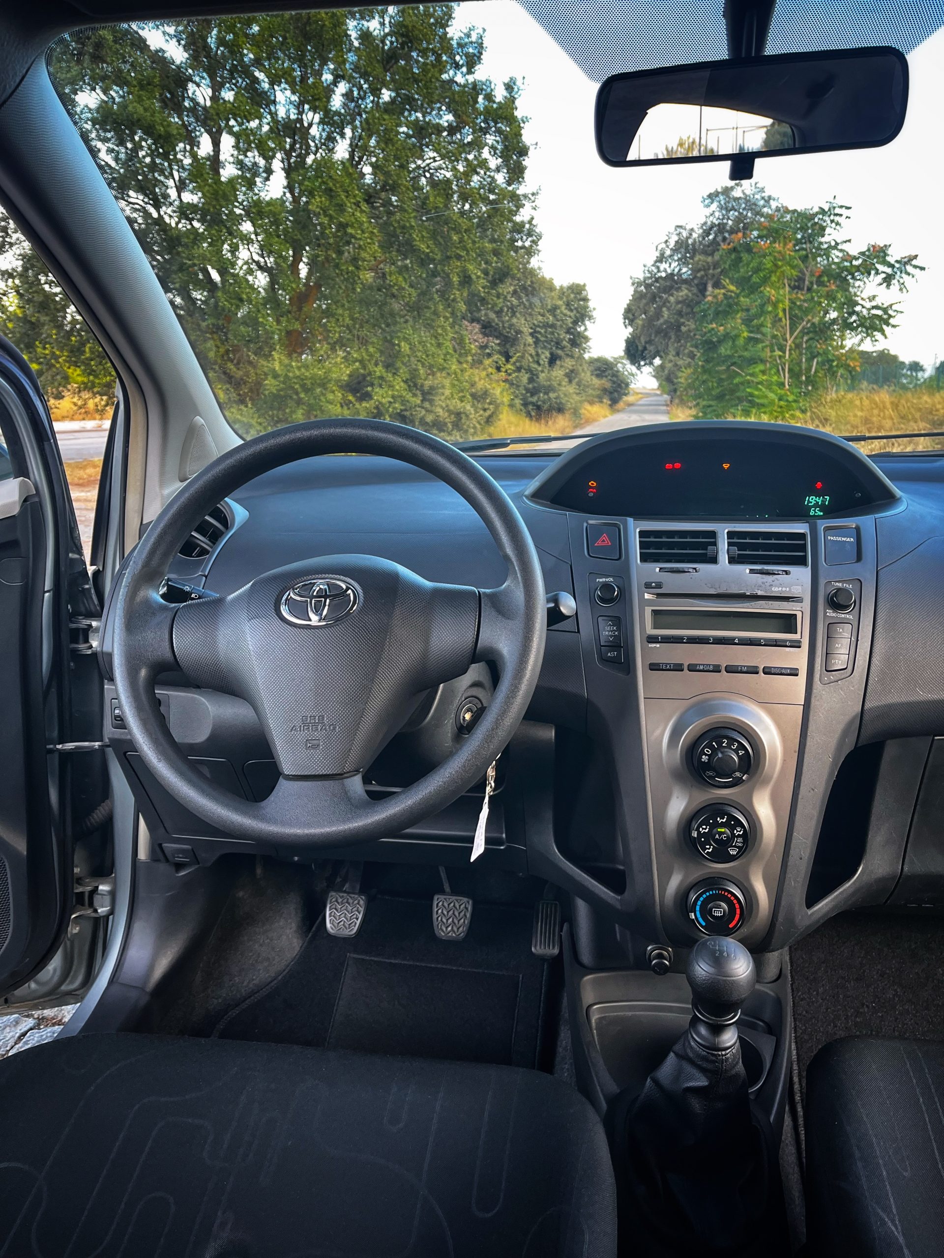 VENDIDO: Toyota Yaris Live D-4D 90cv