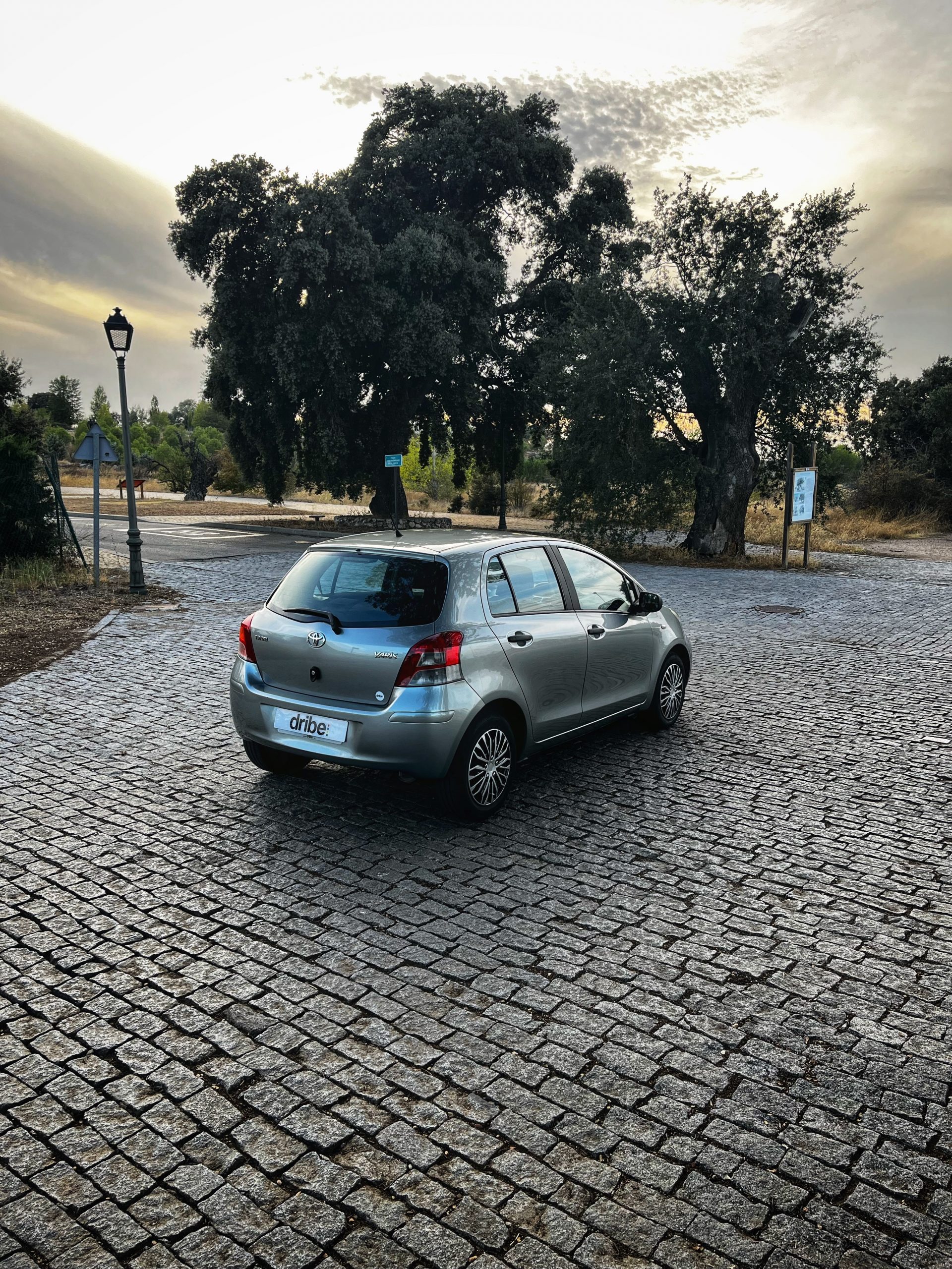 VENDIDO: Toyota Yaris Live D-4D 90cv