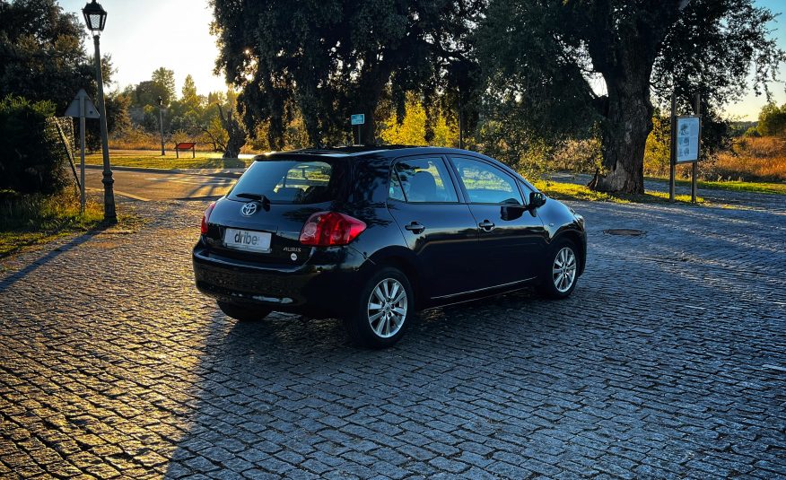 VENDIDO: Toyota Auris Sol 2.0 D-4D 126cv