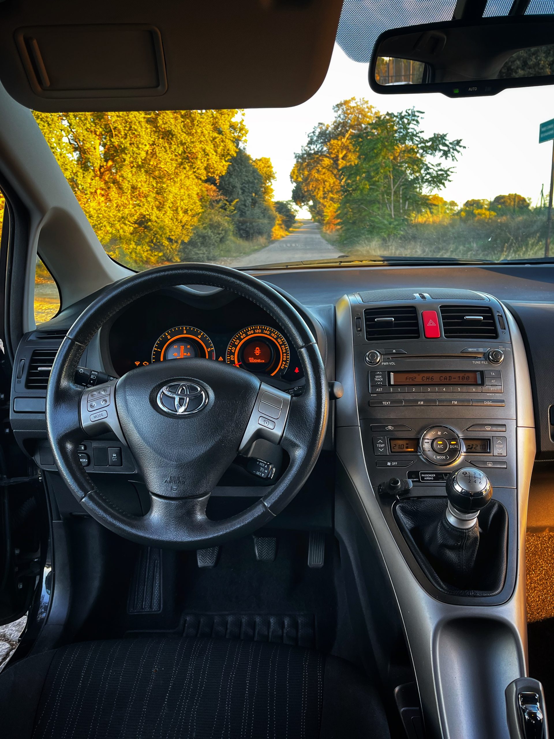 VENDIDO: Toyota Auris Sol 2.0 D-4D 126cv