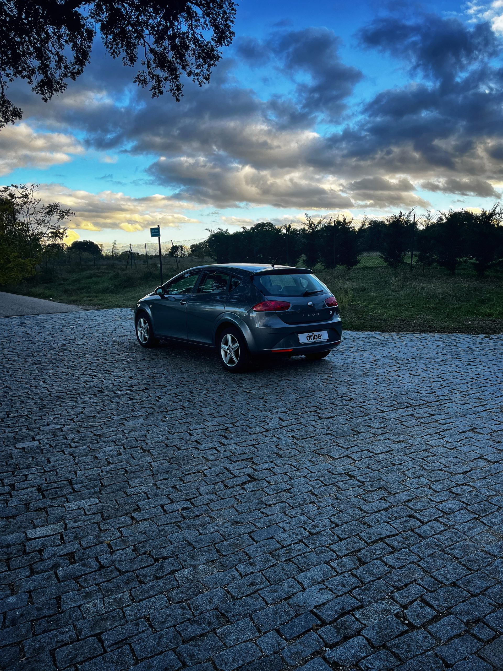 VENDIDO: SEAT LEON STYLE 1.6 TDI 105cv