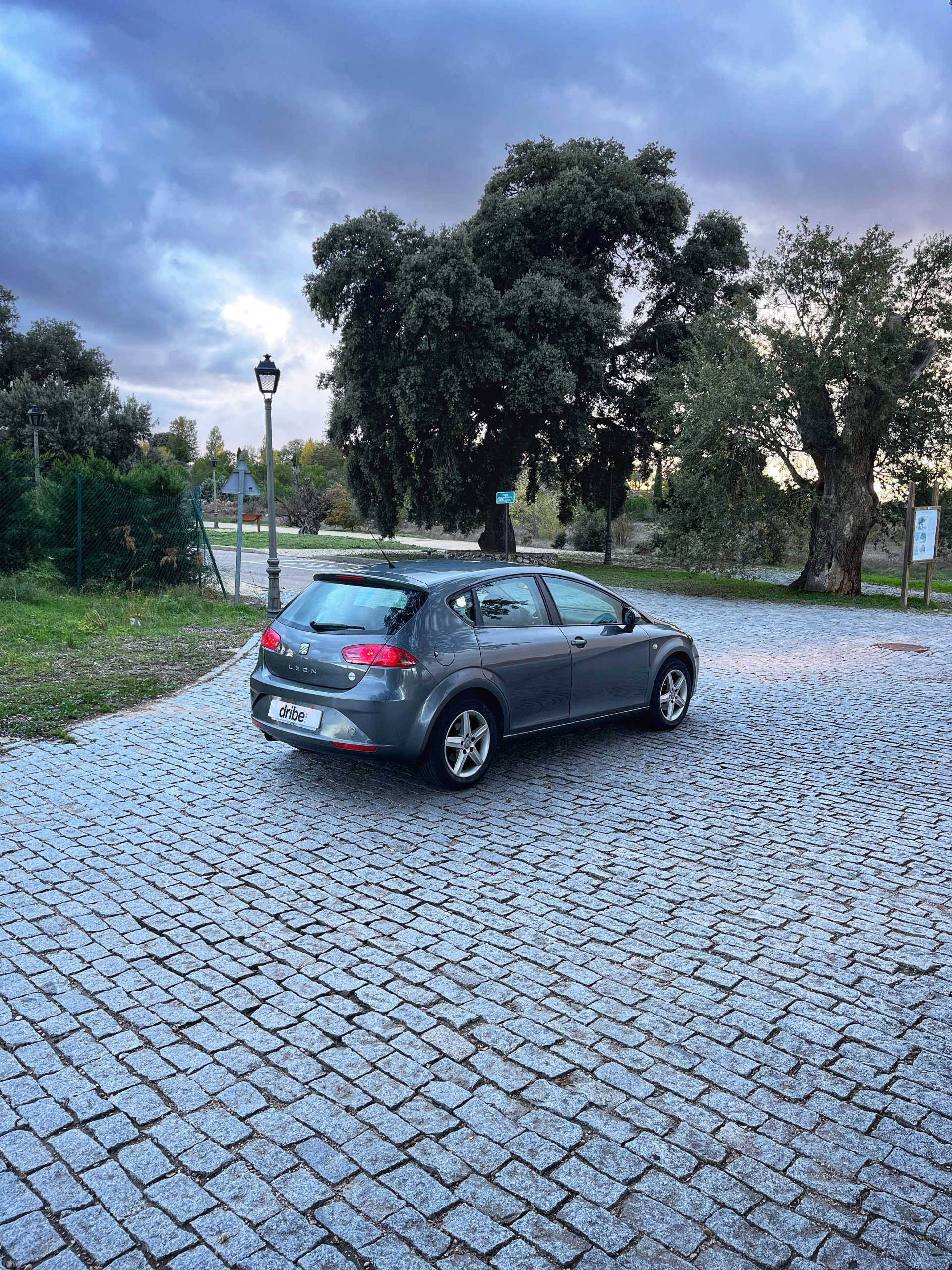 VENDIDO: SEAT LEON STYLE 1.6 TDI 105cv
