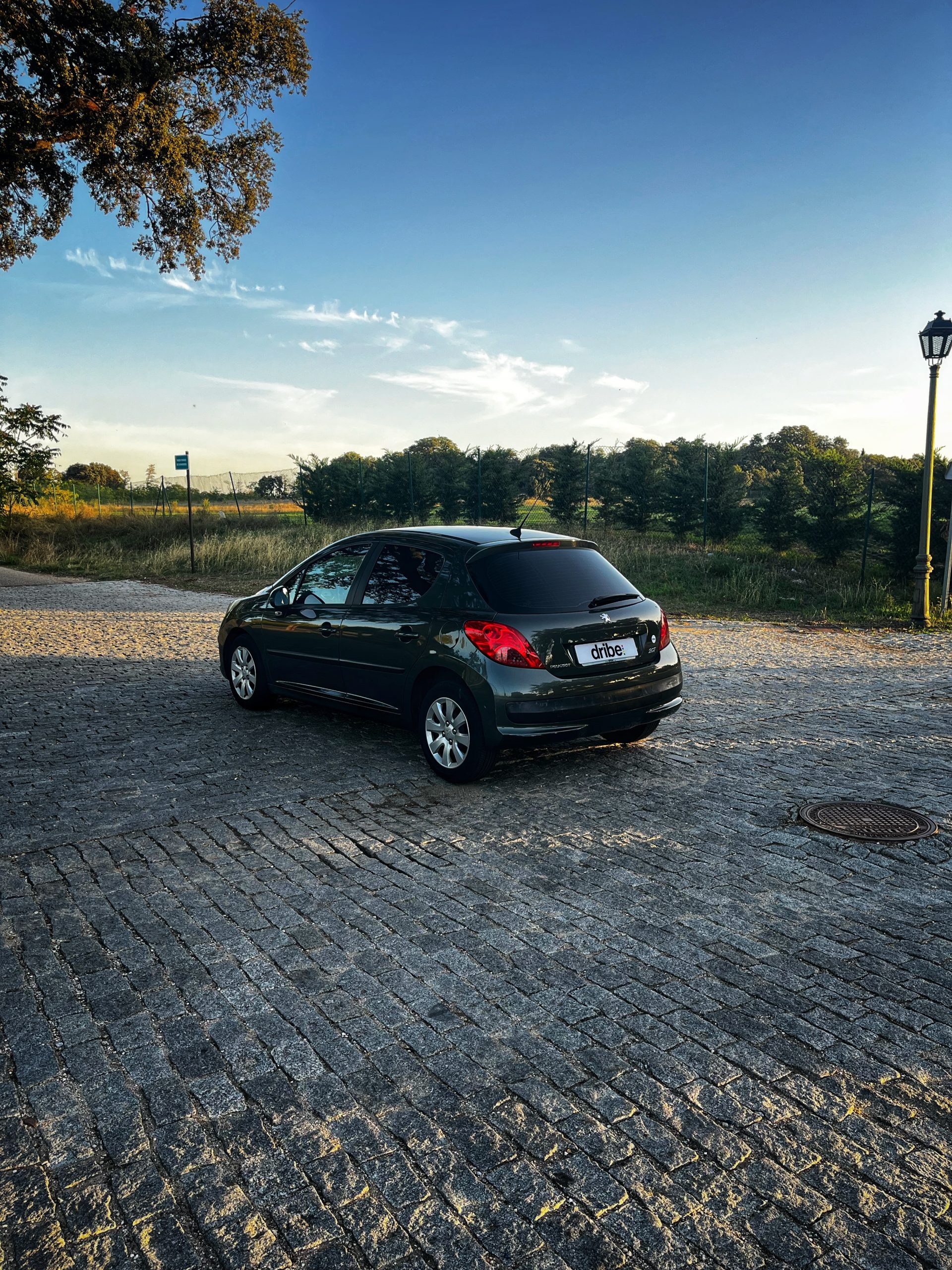 VENDIDO: Peugeot 207 Confort 1.4 VTi 95cv 16v