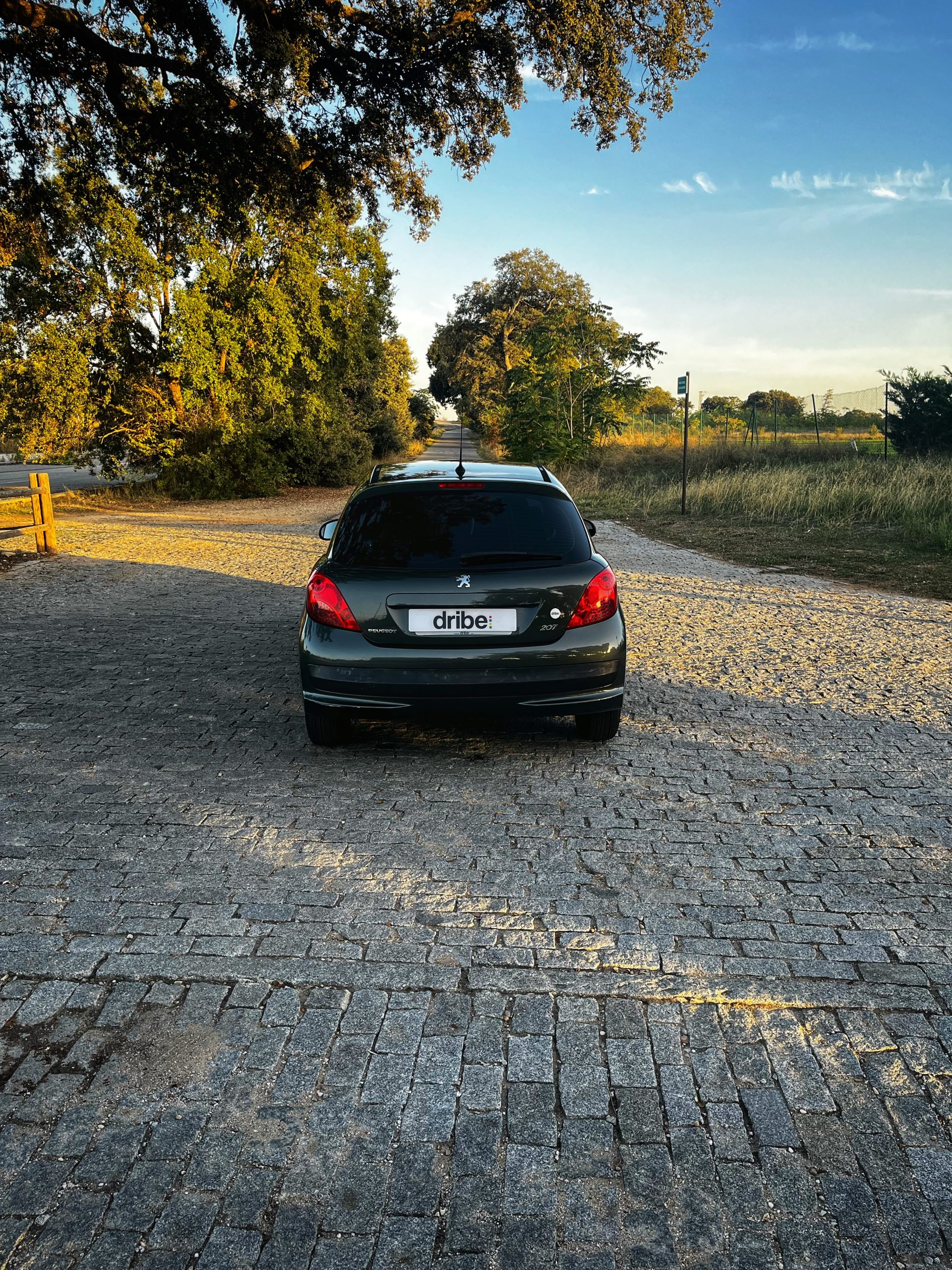 VENDIDO: Peugeot 207 Confort 1.4 VTi 95cv 16v
