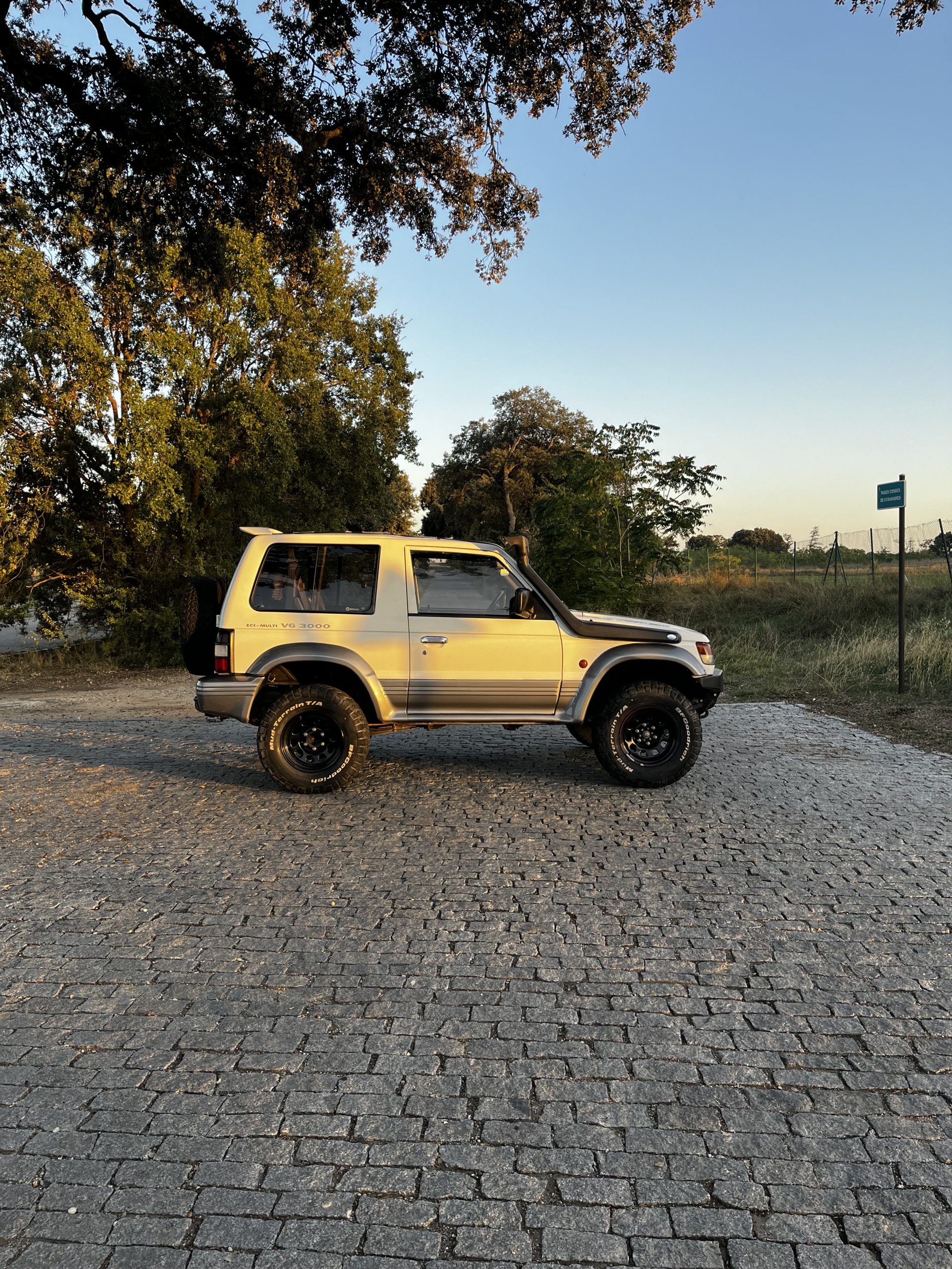VENDIDO: Mitsubishi Montero GLS V6 3000
