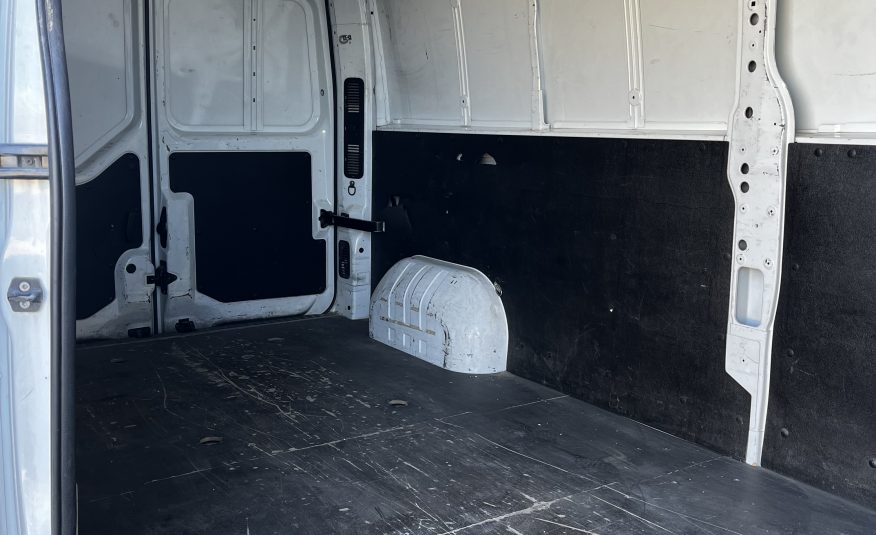 Renault Master Furgón L3H2 2.3 dCi 125cv
