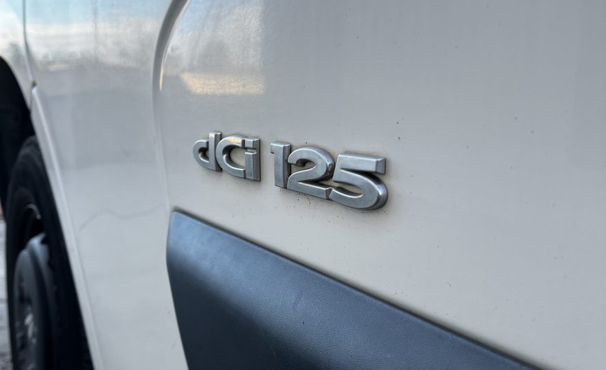 Renault Master Furgón L3H2 2.3 dCi 125cv
