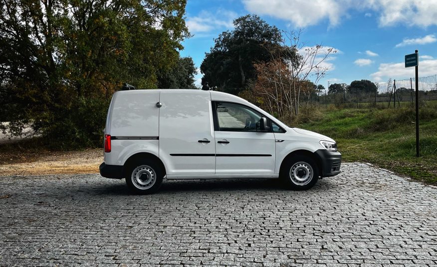 VENDIDA: VOLKSWAGEN CADDY FURGÓN 2.0 TDI 75CV