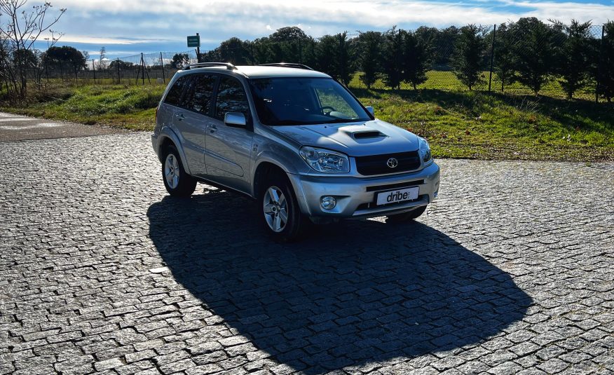 VENDIDO: Toyota Rav4 Sol 2.0 D-4D 116CV 4X4