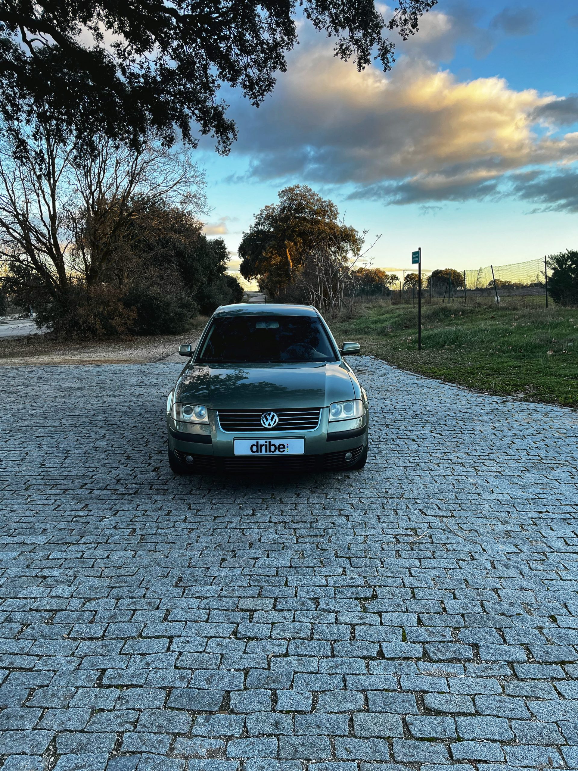 VENDIDO: VOLKSWAGEN PASSAT HIGHLINE 1.9 TDI 130CV