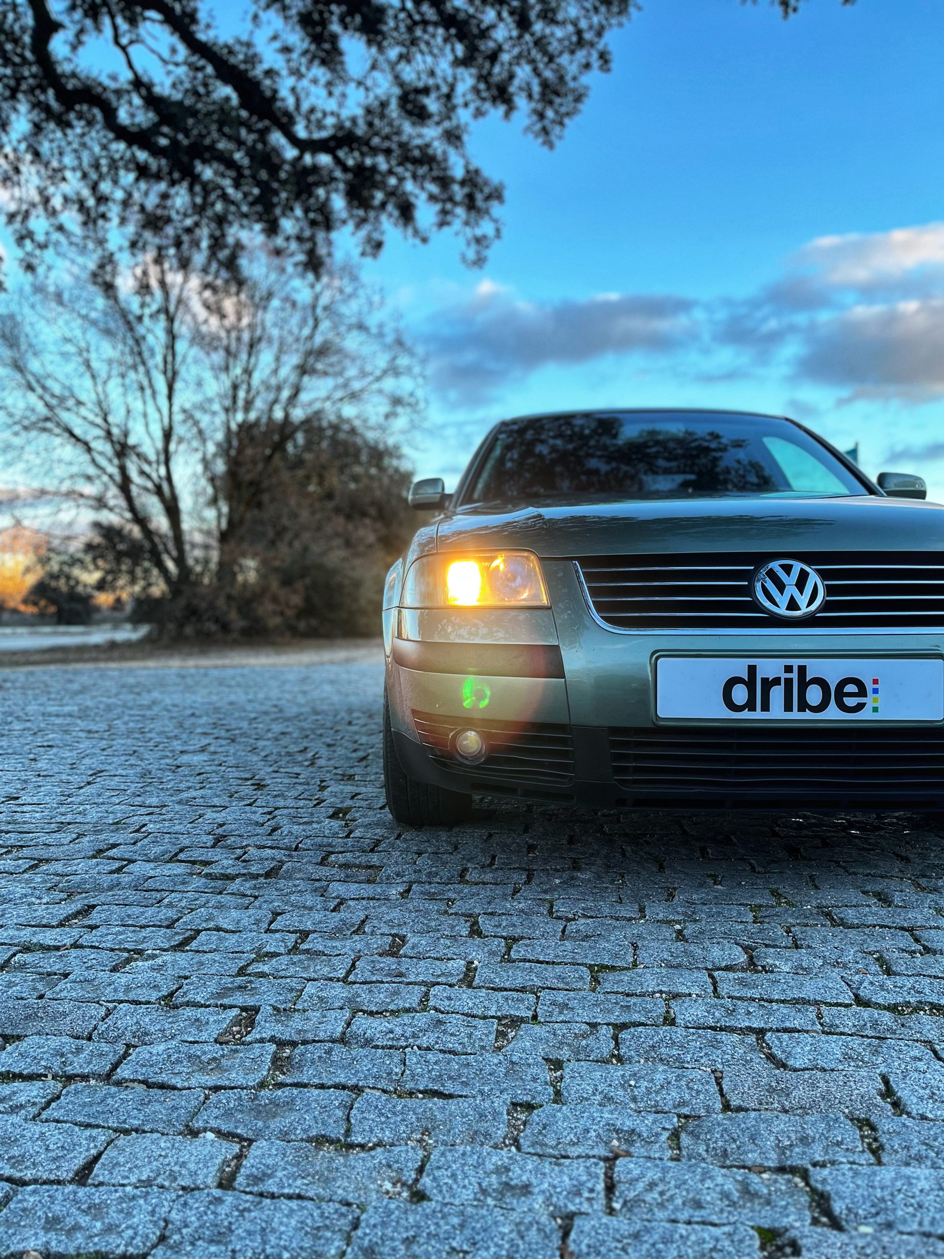 VENDIDO: VOLKSWAGEN PASSAT HIGHLINE 1.9 TDI 130CV