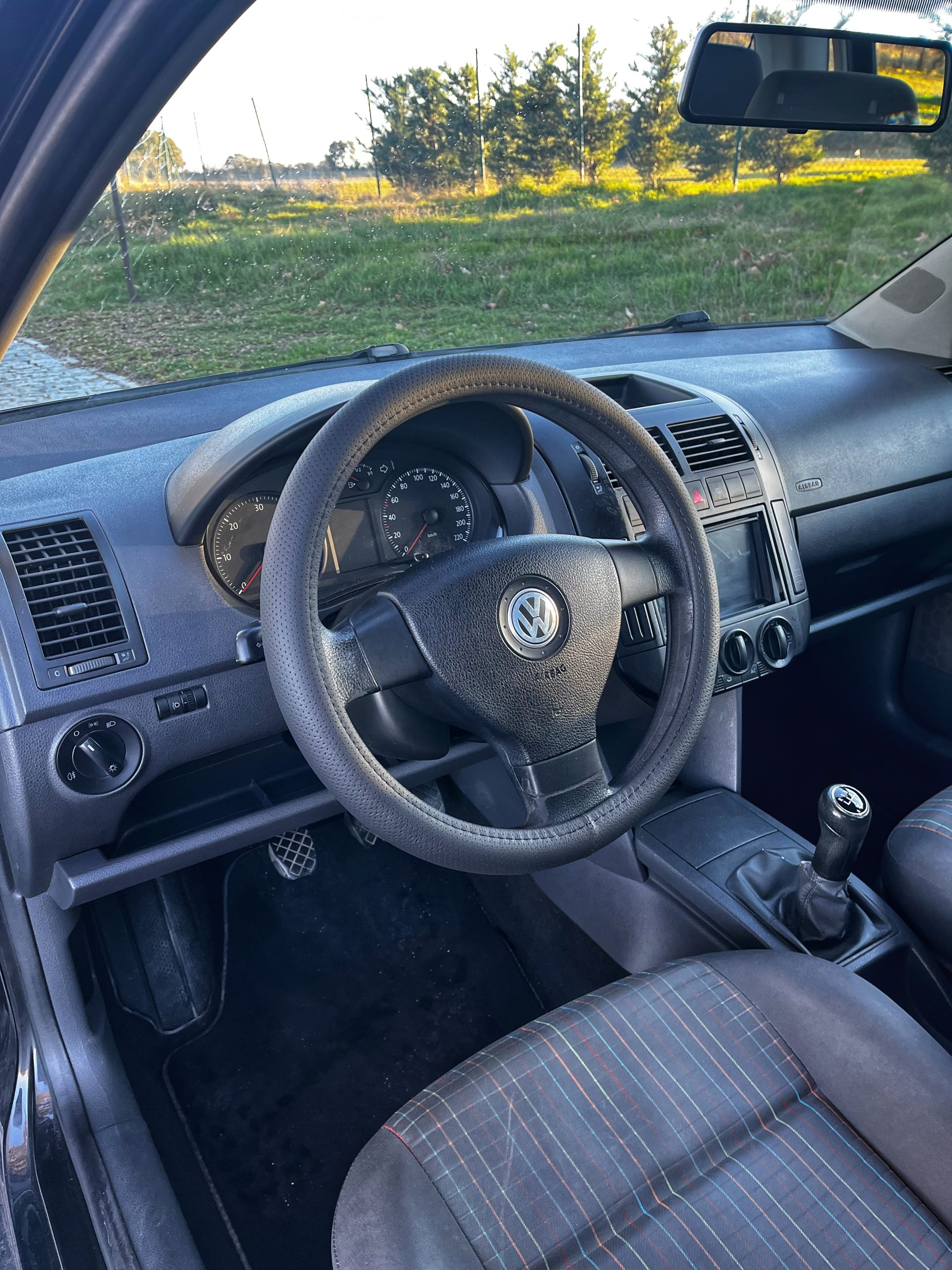 VENDIDO: VOLKSWAGEN POLO EDITION 1.4 TDI 70CV