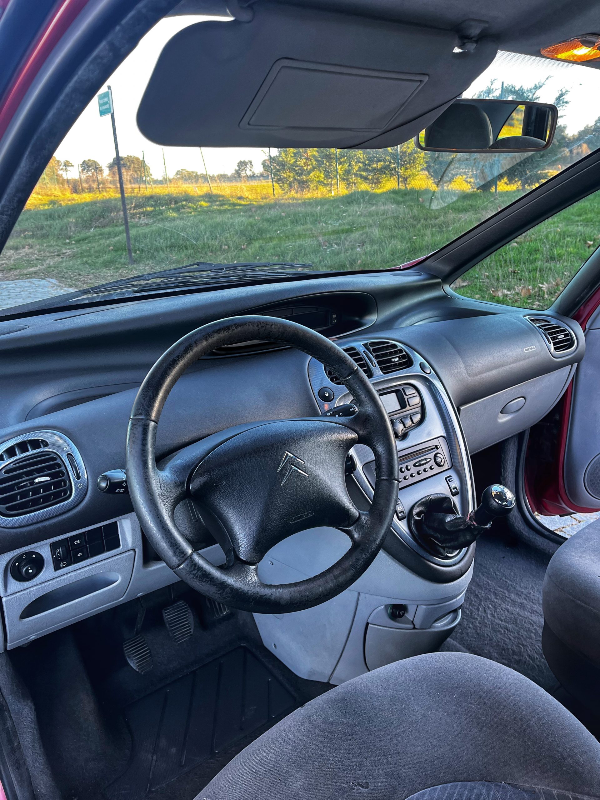 VENDIDO: Citröen Xsara Picasso Vivace 2.0 HDI 90cv